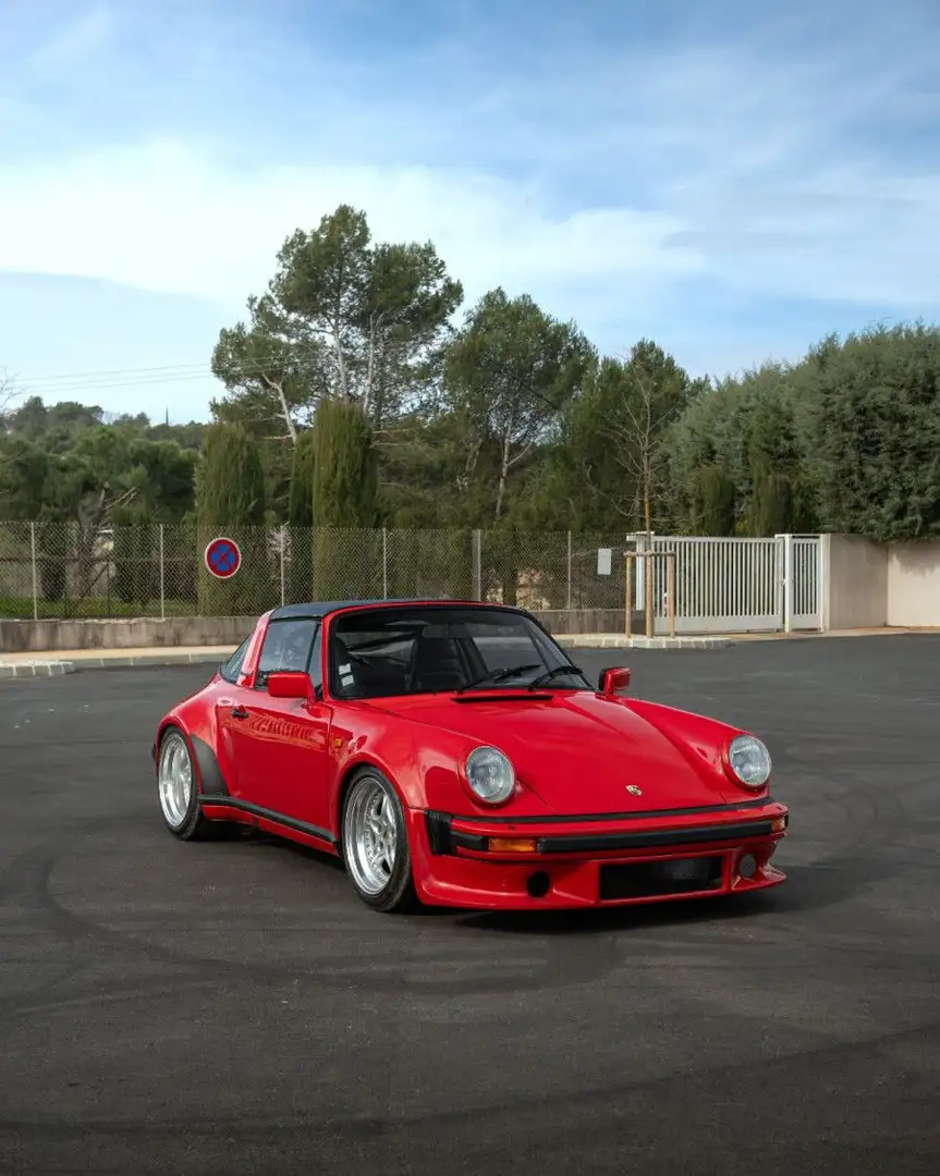 Porsche 911 Rouge - 1