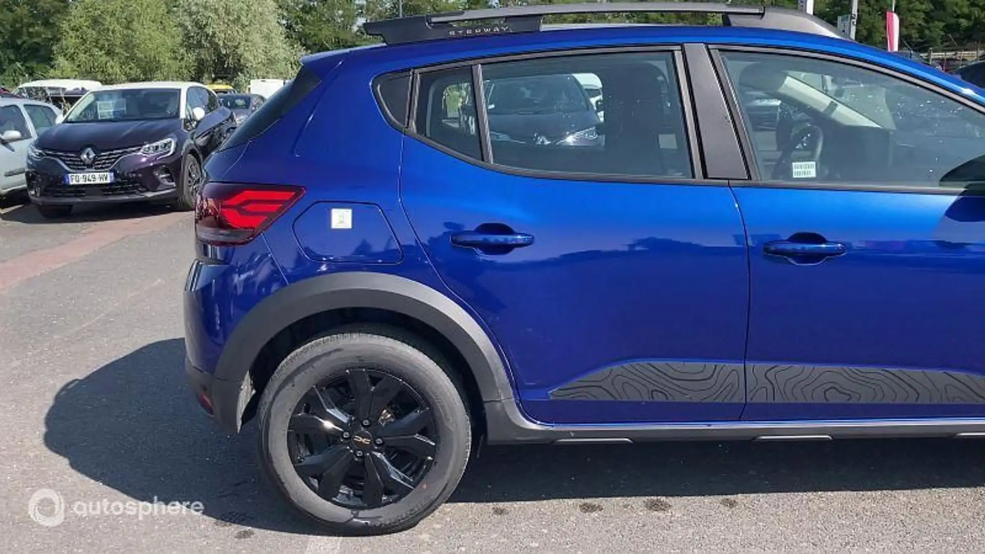 Dacia Sandero 1.0 ECO-G 100ch Stepway Extreme + -24 - 2