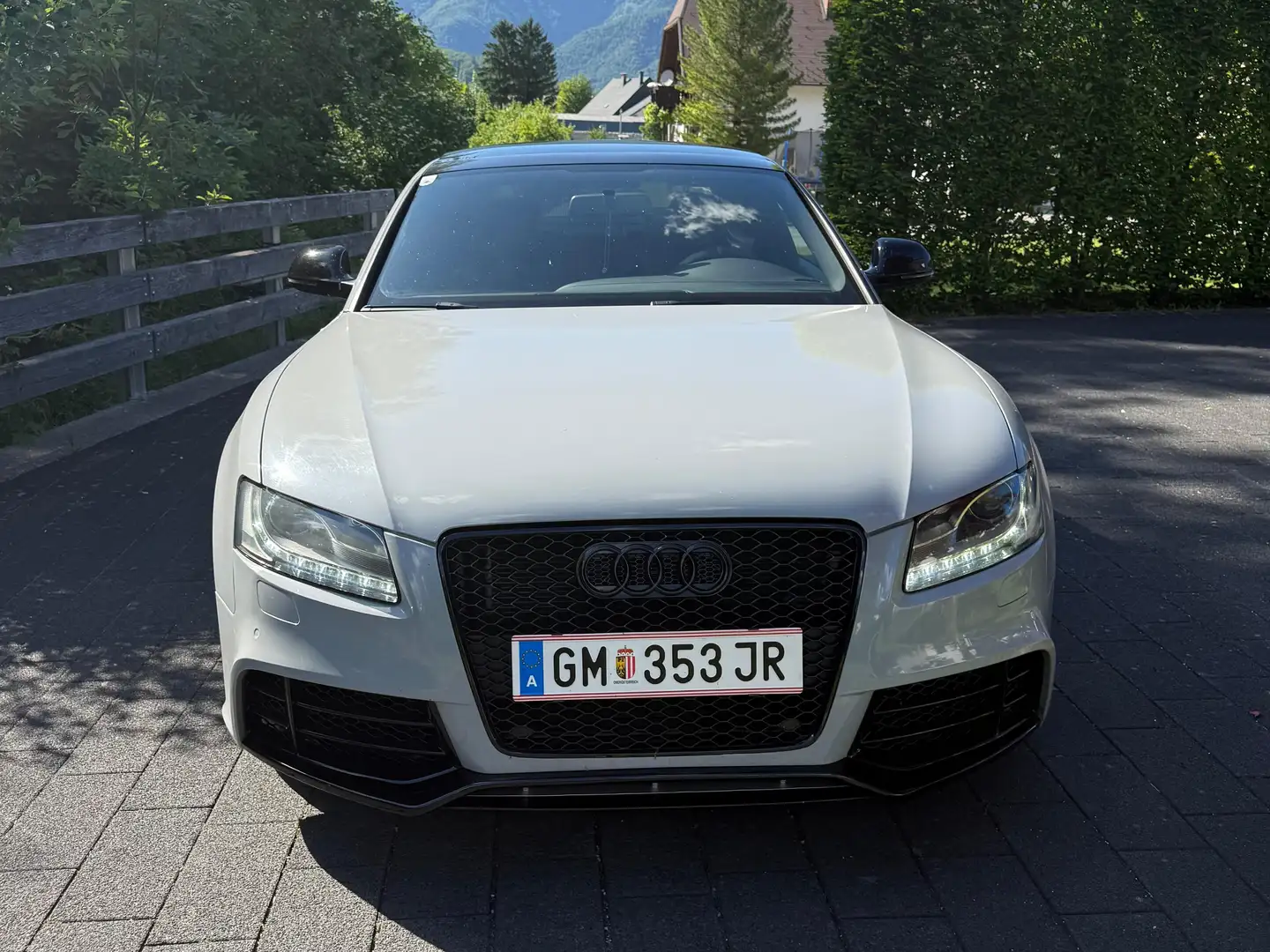Audi A5 8T Grau - 1