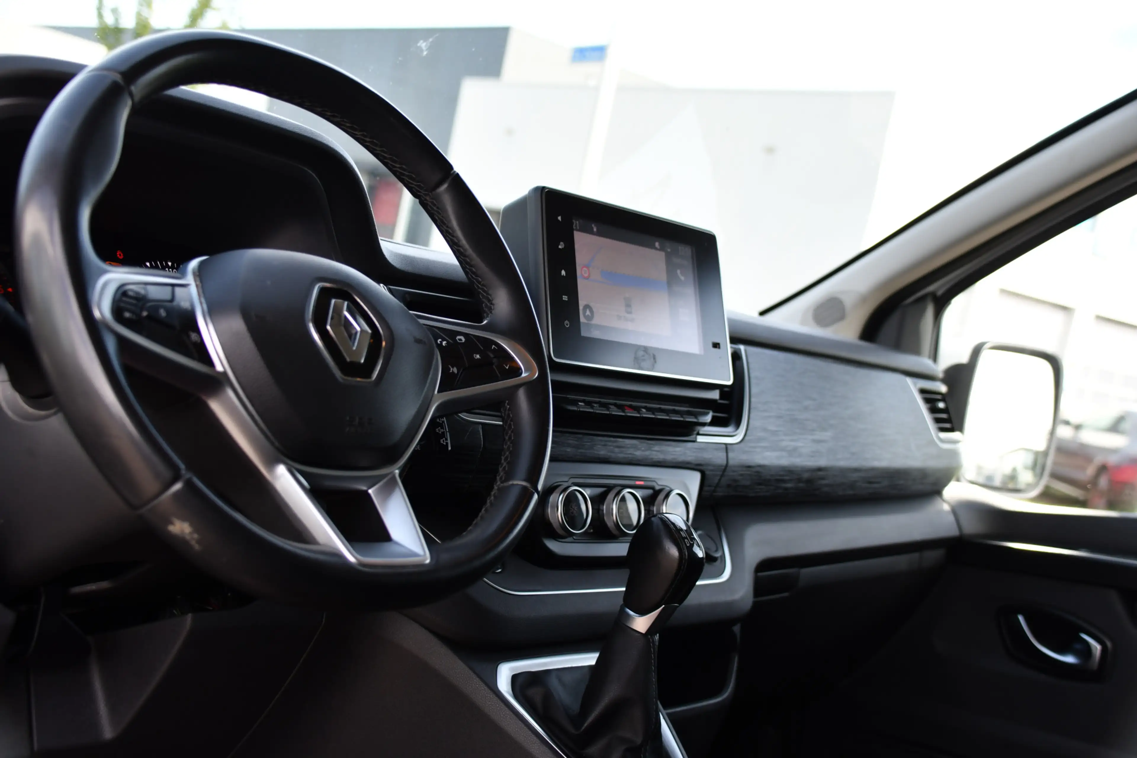 Renault Trafic 2.0 dCi 150 T29 L1H1 PB Edition Camer, Cruise, Car — photo 12