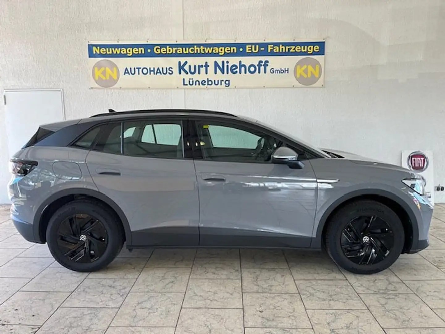 Volkswagen ID.4 Pure Performance +4Seasons +AHK +Batteriezertifika Gris - 1