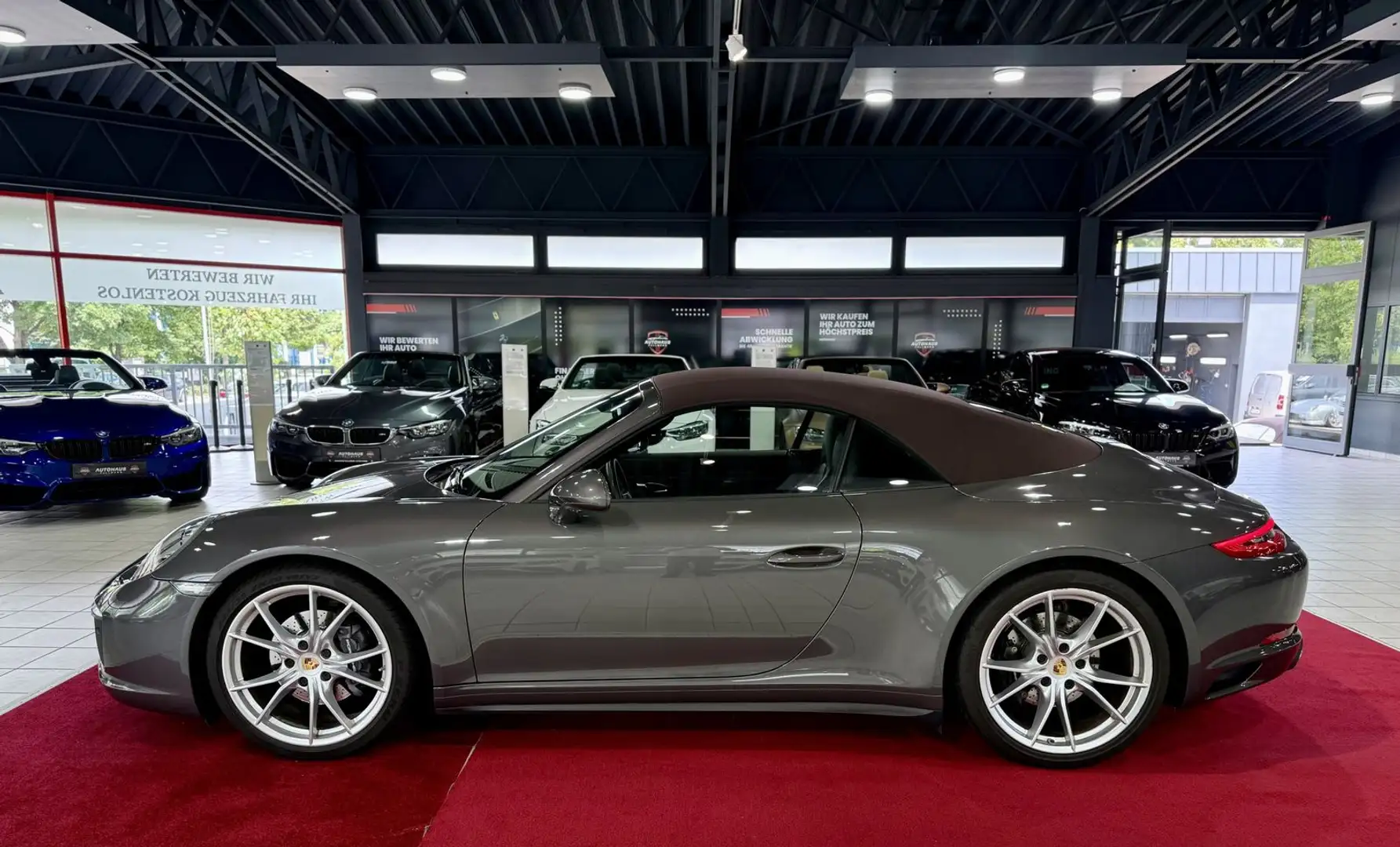 Porsche 991 .2 //Carrera 4 Cabriolet Gris - 2