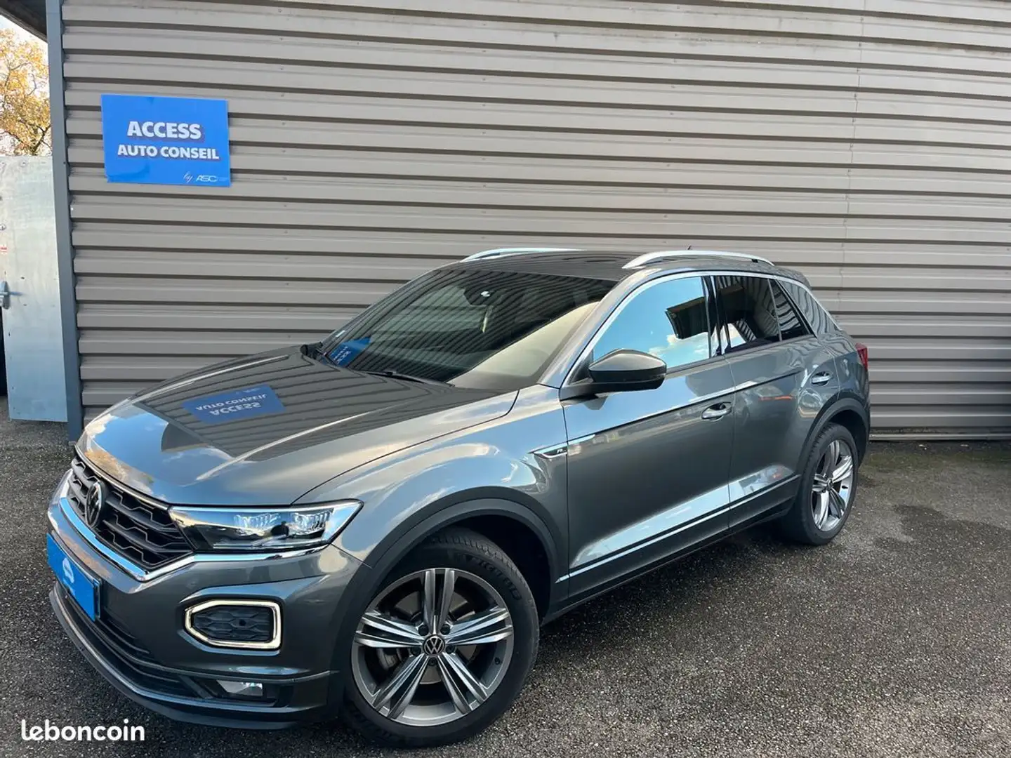 Volkswagen T-Roc 2.0 TDI 150 R-Line R line DSG7 boite auto, suivi complet, GARANTIE Gris - 1