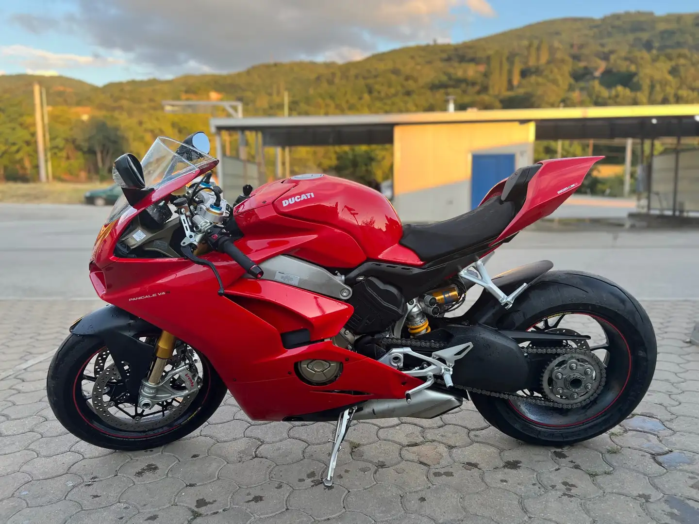 Ducati Panigale V4 S Rood - 2