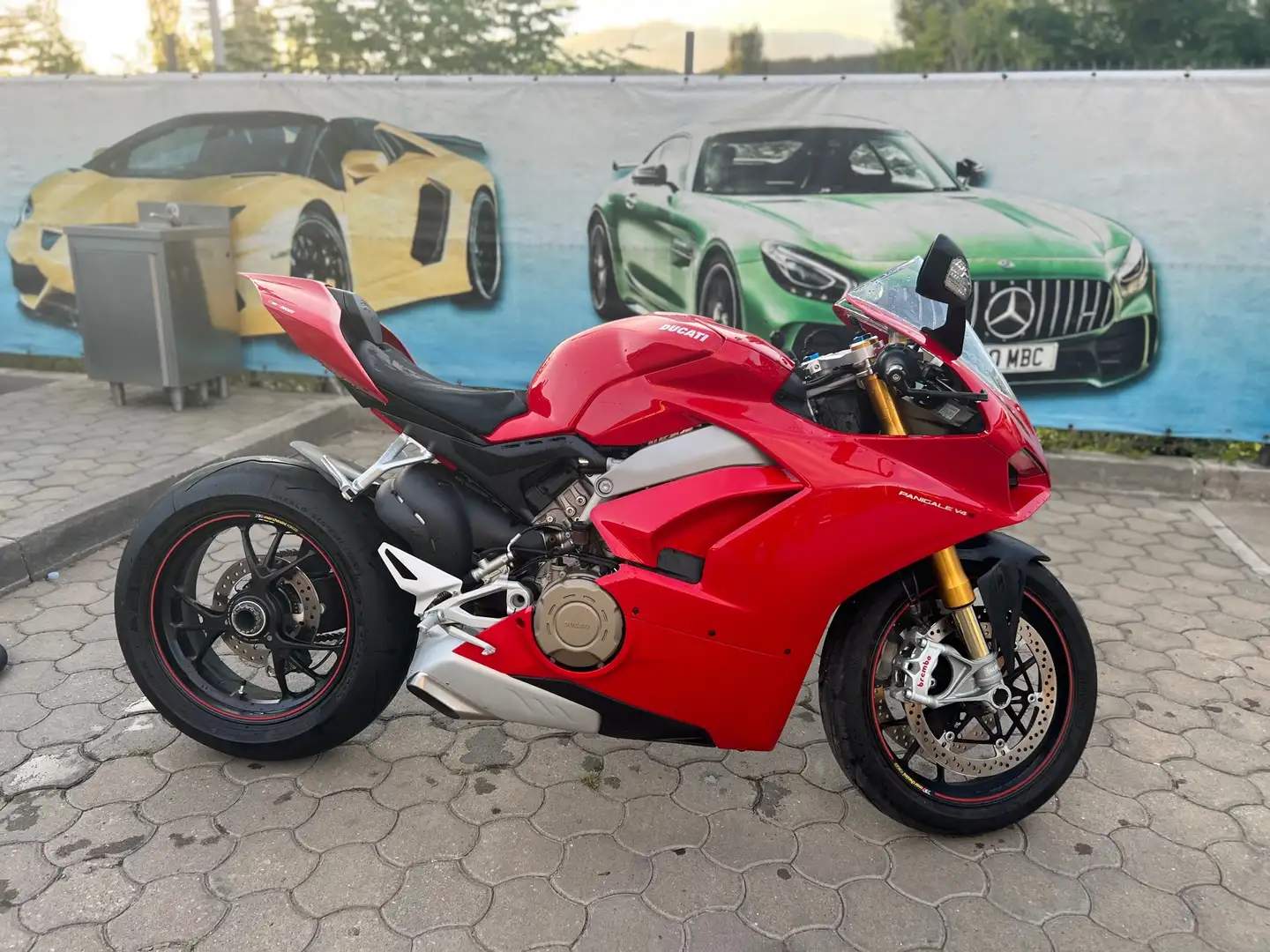 Ducati Panigale V4 S Roşu - 1