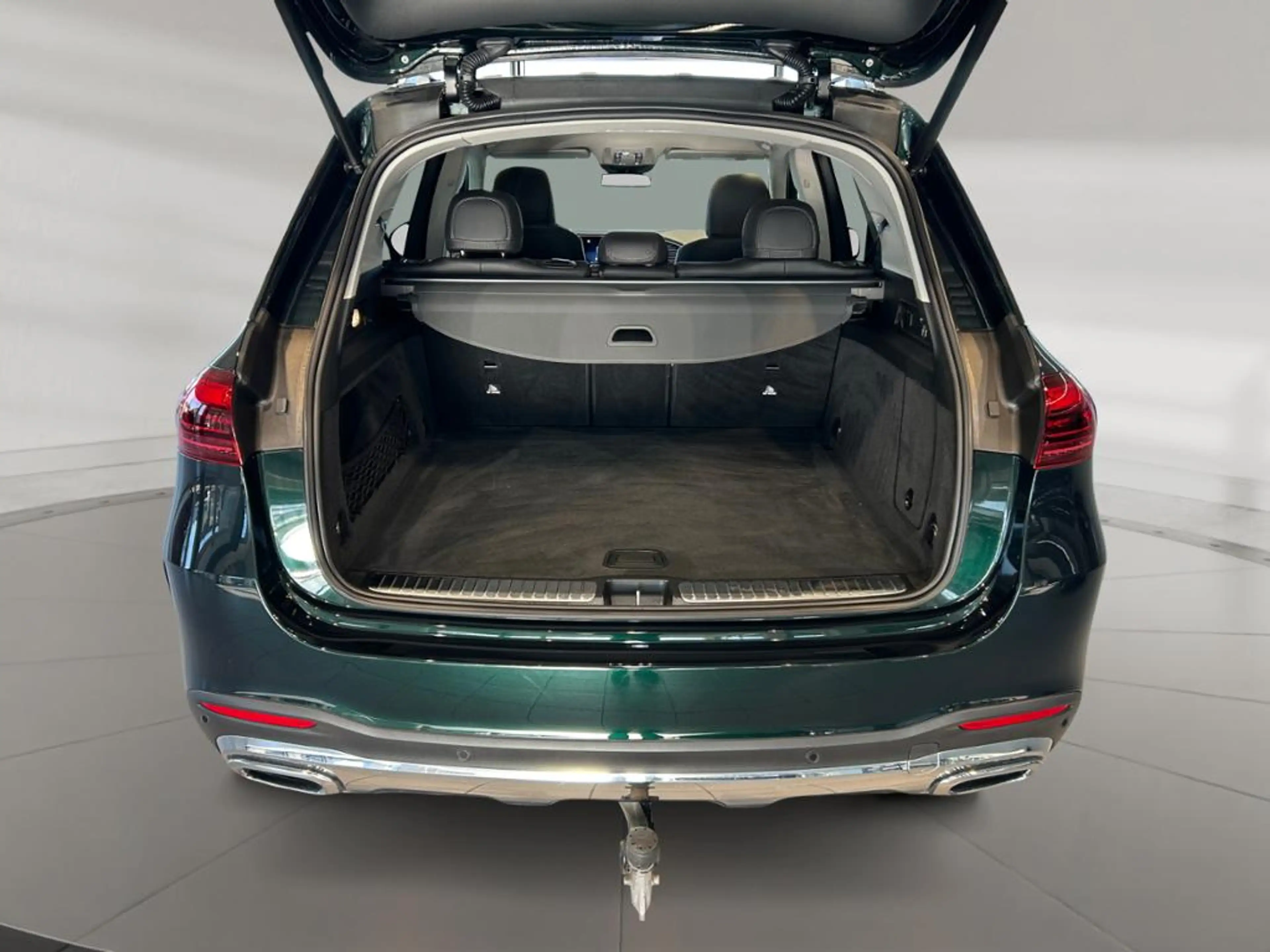 Mercedes-Benz GLE 300 d 4matic AMG AMG+MBUX+Burm+MBeam+AHK+360 — photo 14