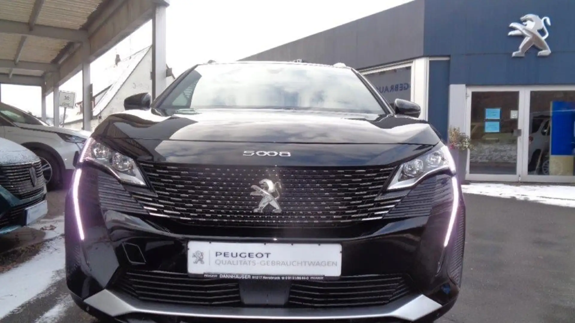 Peugeot 5008 GT 180 EAT8 AHK, Navi, Schwarz - 2