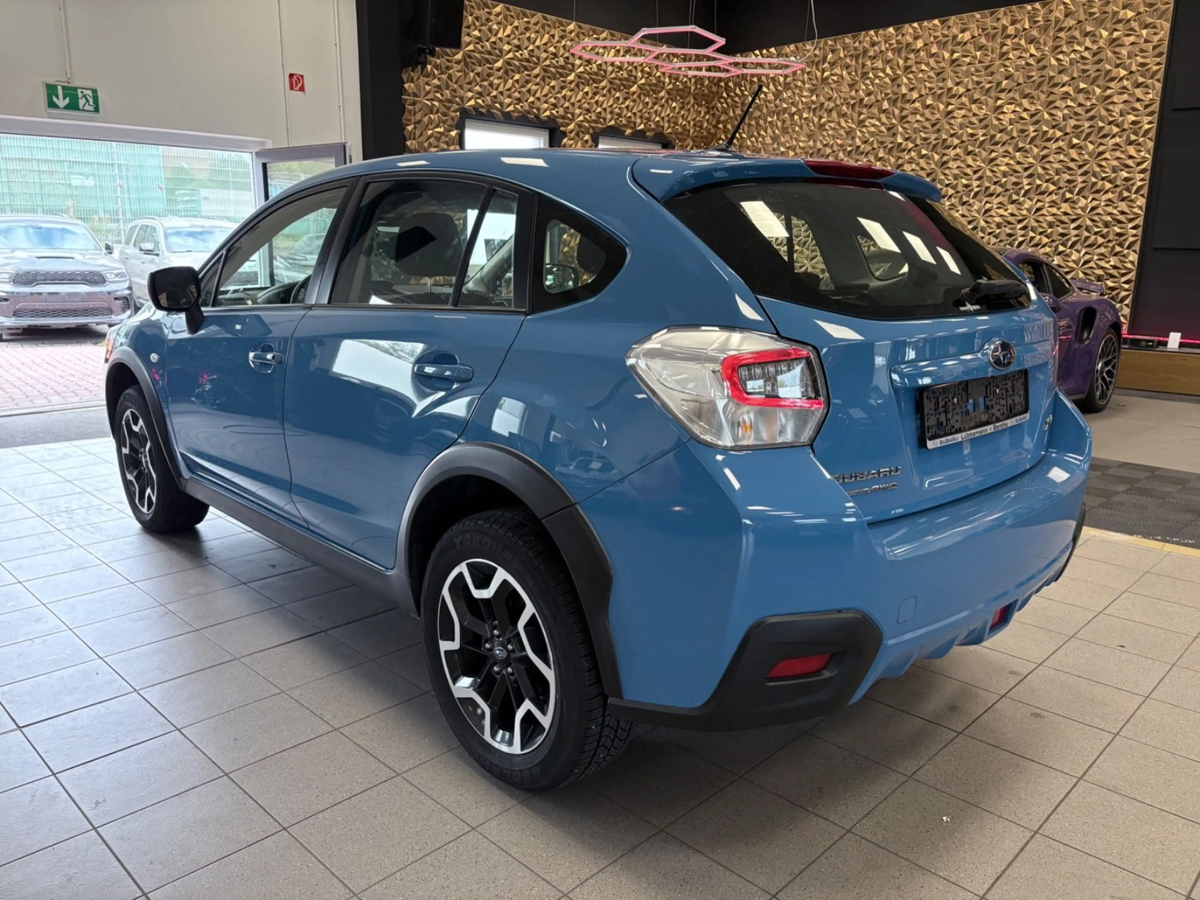 Subaru XV Active Automatik/ Allrad/8 Fach Bereift ALLU — photo 5