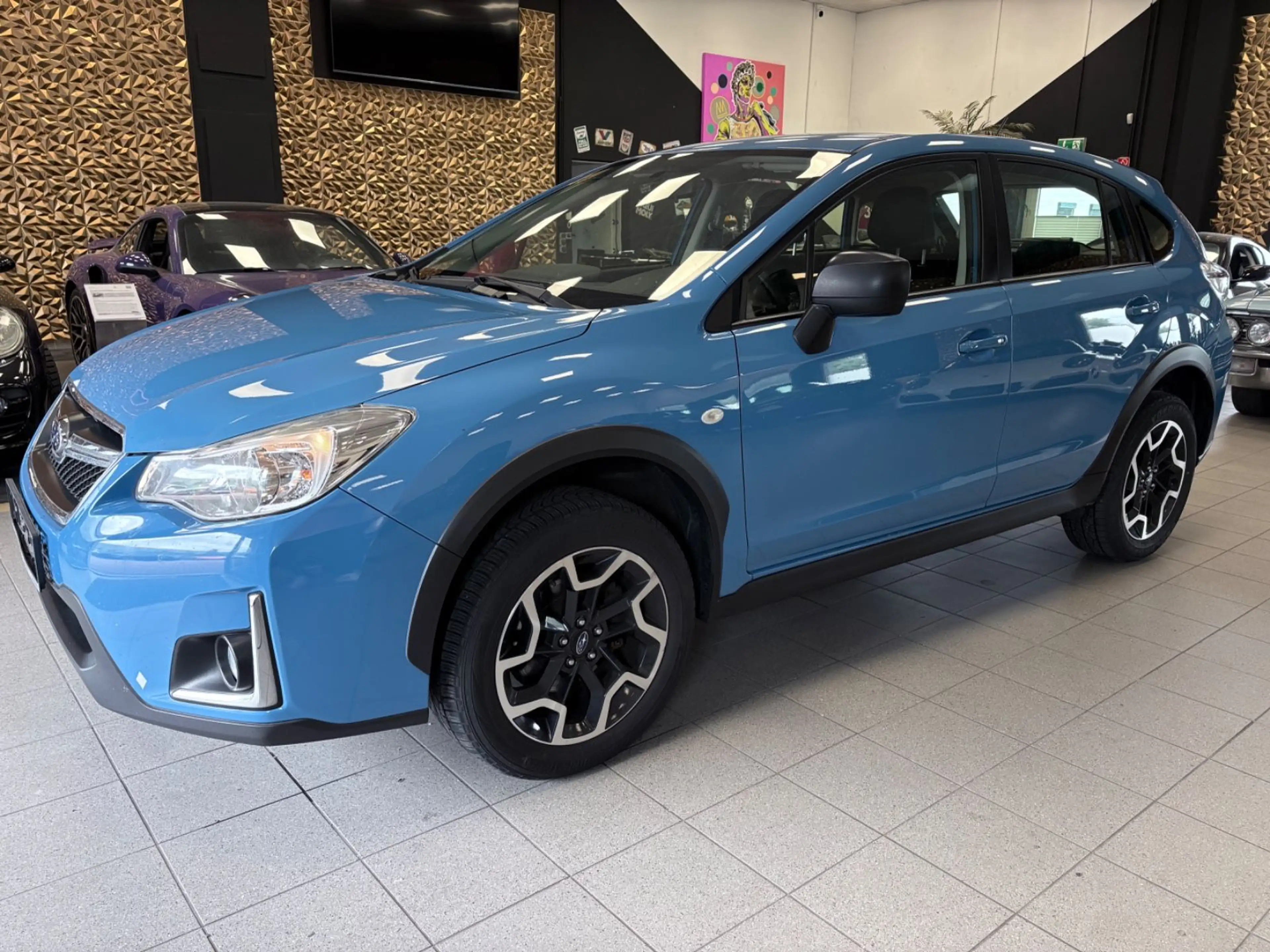 Subaru XV Active Automatik/ Allrad/8 Fach Bereift ALLU — photo 3