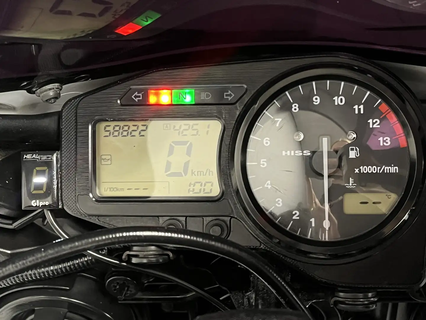 Honda CBR 900 RR FIREBLADE Wit - 2