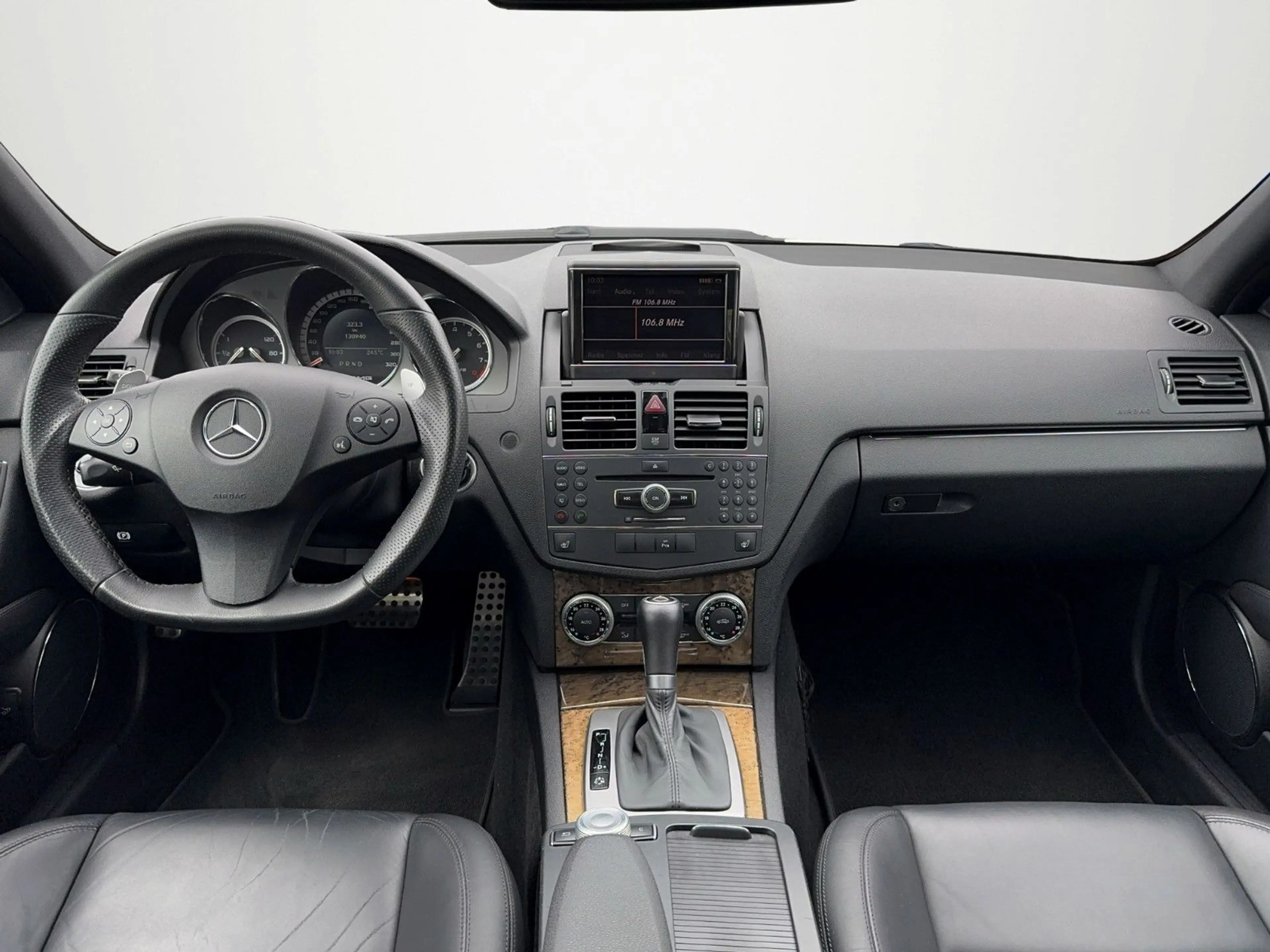 Mercedes-Benz C 63 AMG *Original-Zustand*Gepflegt ! — photo 10