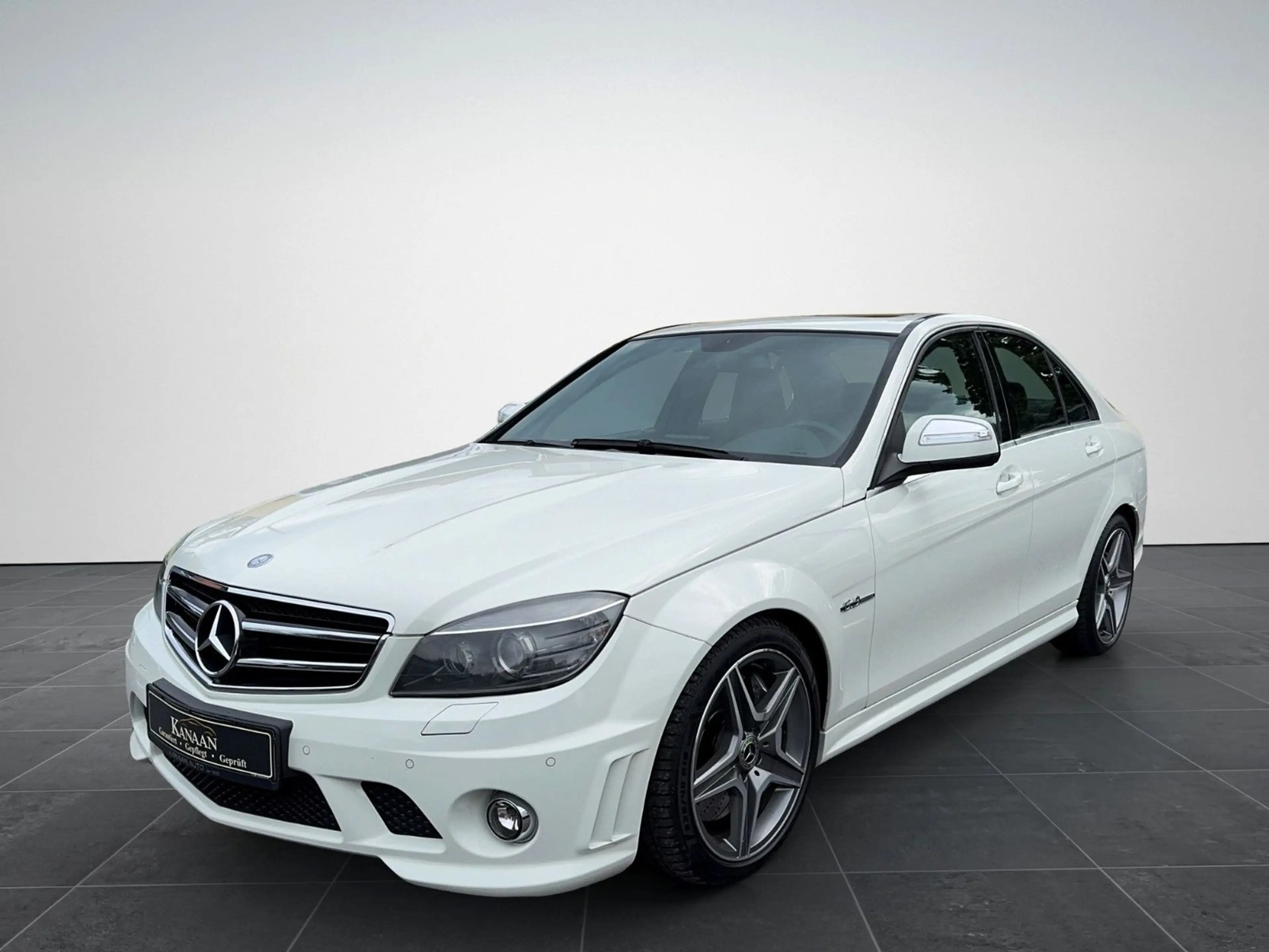 Mercedes-Benz C 63 AMG *Original-Zustand*Gepflegt !