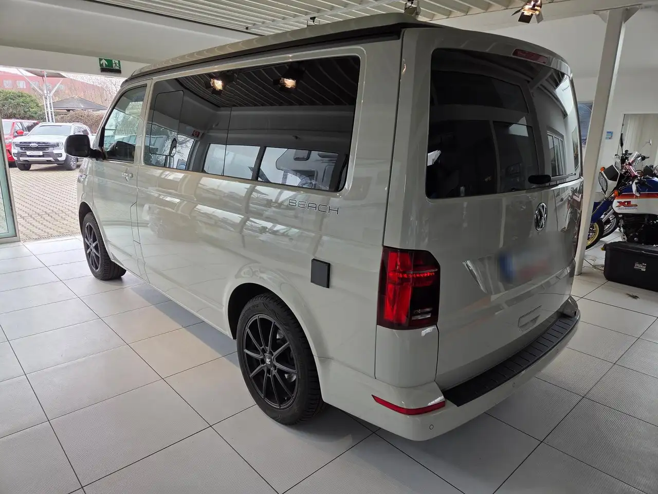 Volkswagen T6.1 California Beach Camper FWD 2.0 TD "Bulli" 4