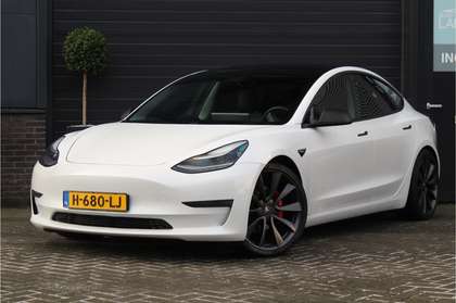 Tesla Model 3 Long Range 75 kWh | 8% Bijtelling | Full Self-Driv
