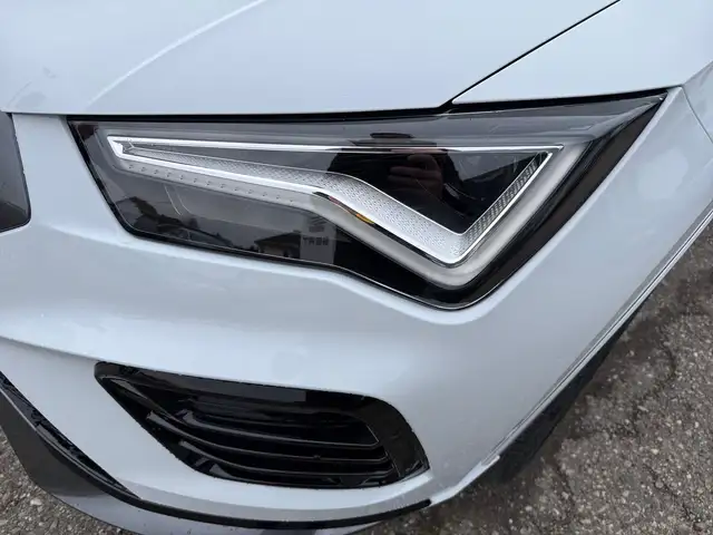 CUPRA Ateca 1.5 TSI DSG 150 Ö-Paket, Panorama Glasdach Ansicht 4