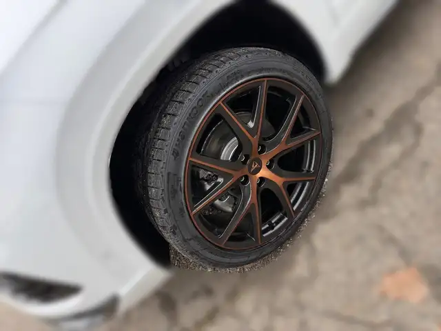 CUPRA Ateca 1.5 TSI DSG 150 Ö-Paket, Panorama Glasdach Ansicht 5