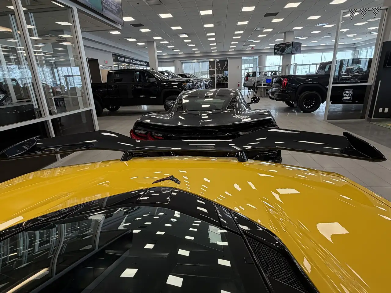 Chevrolet Corvette снимка Chevrolet Corvette