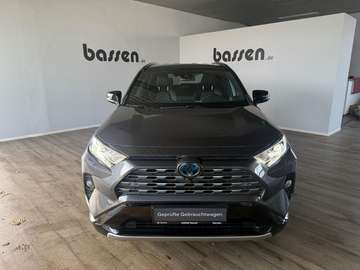 2.5 4x4 Hybrid Style Selection