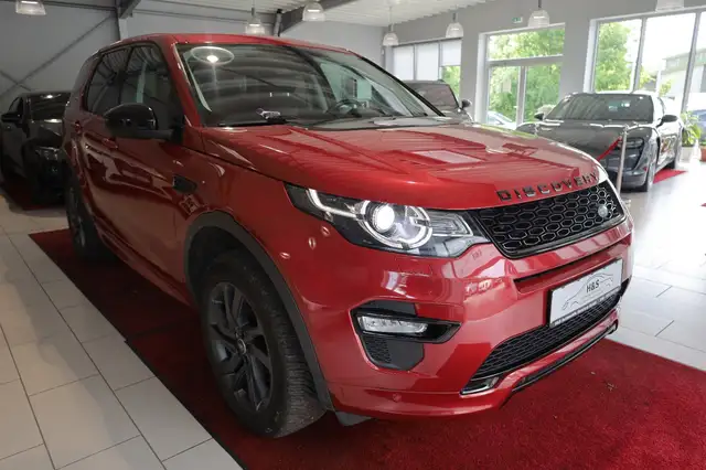 Land Rover Discovery Sport view 8