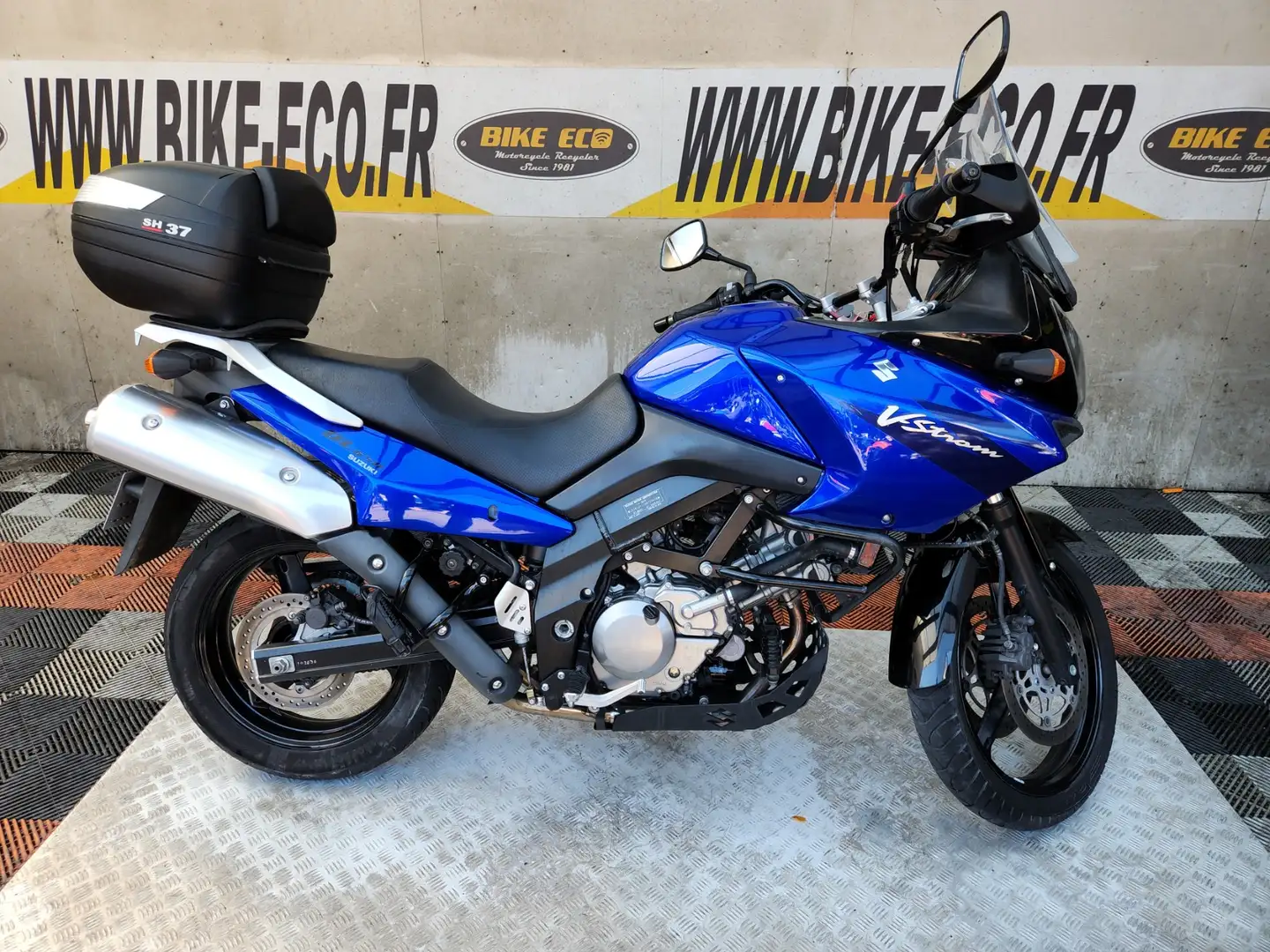 Suzuki V-Strom 650 Bleu - 1