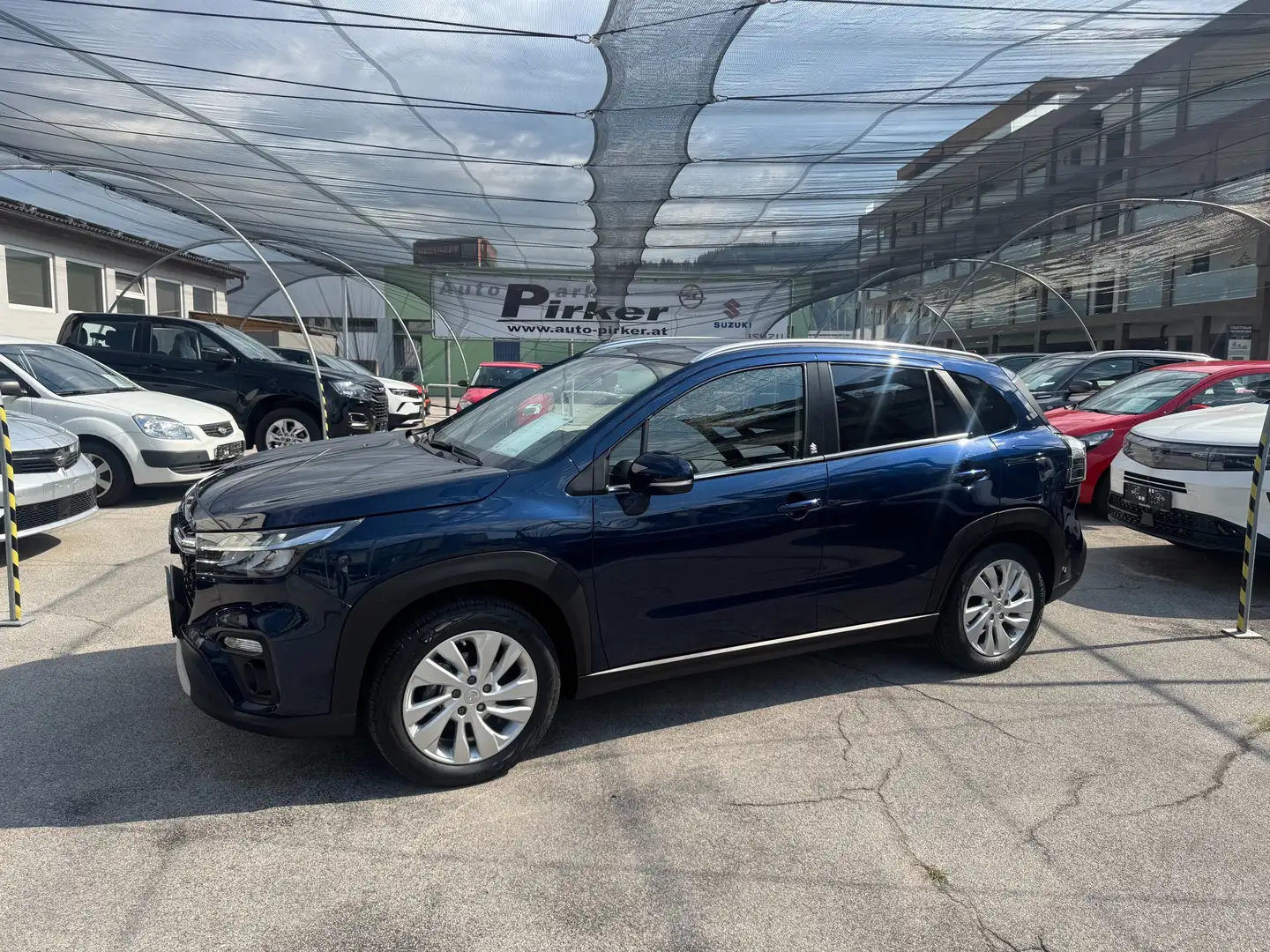 Suzuki SX4 S-Cross Shine Blau - 2