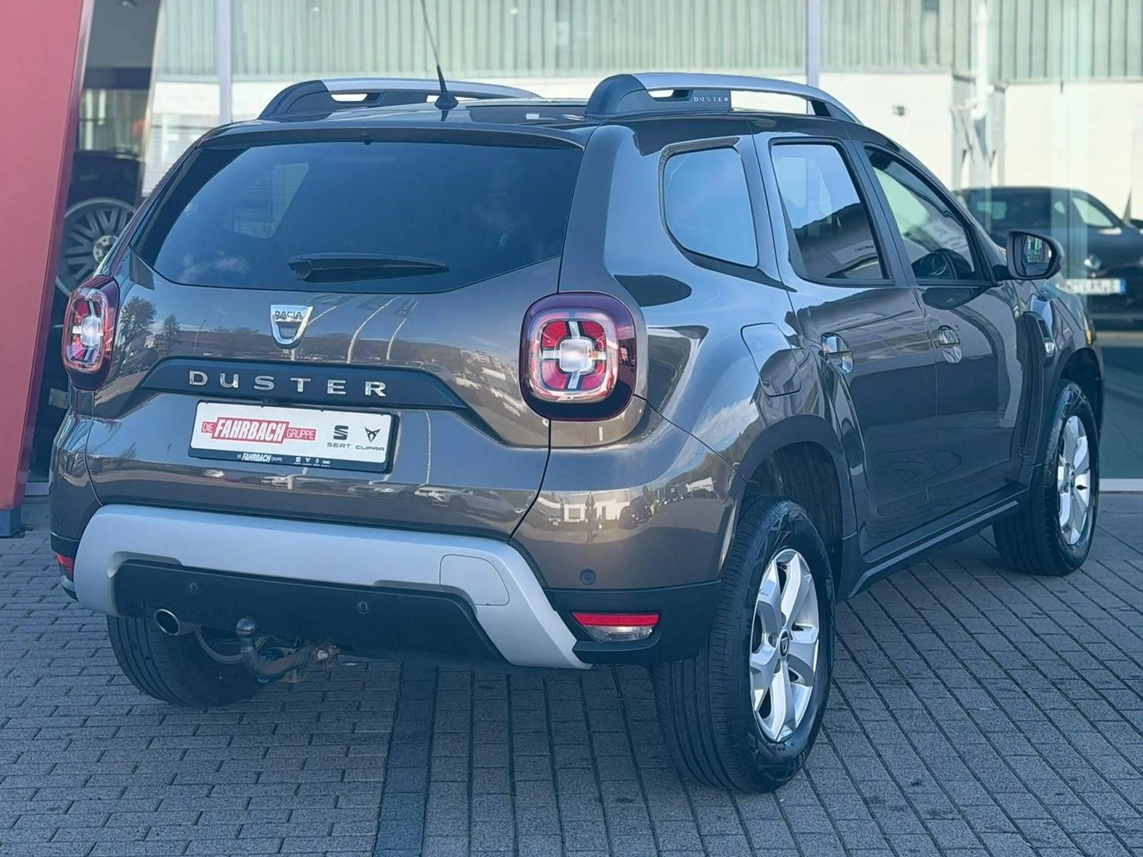 Dacia Duster Urban Blue dci 115 2WD — photo 21