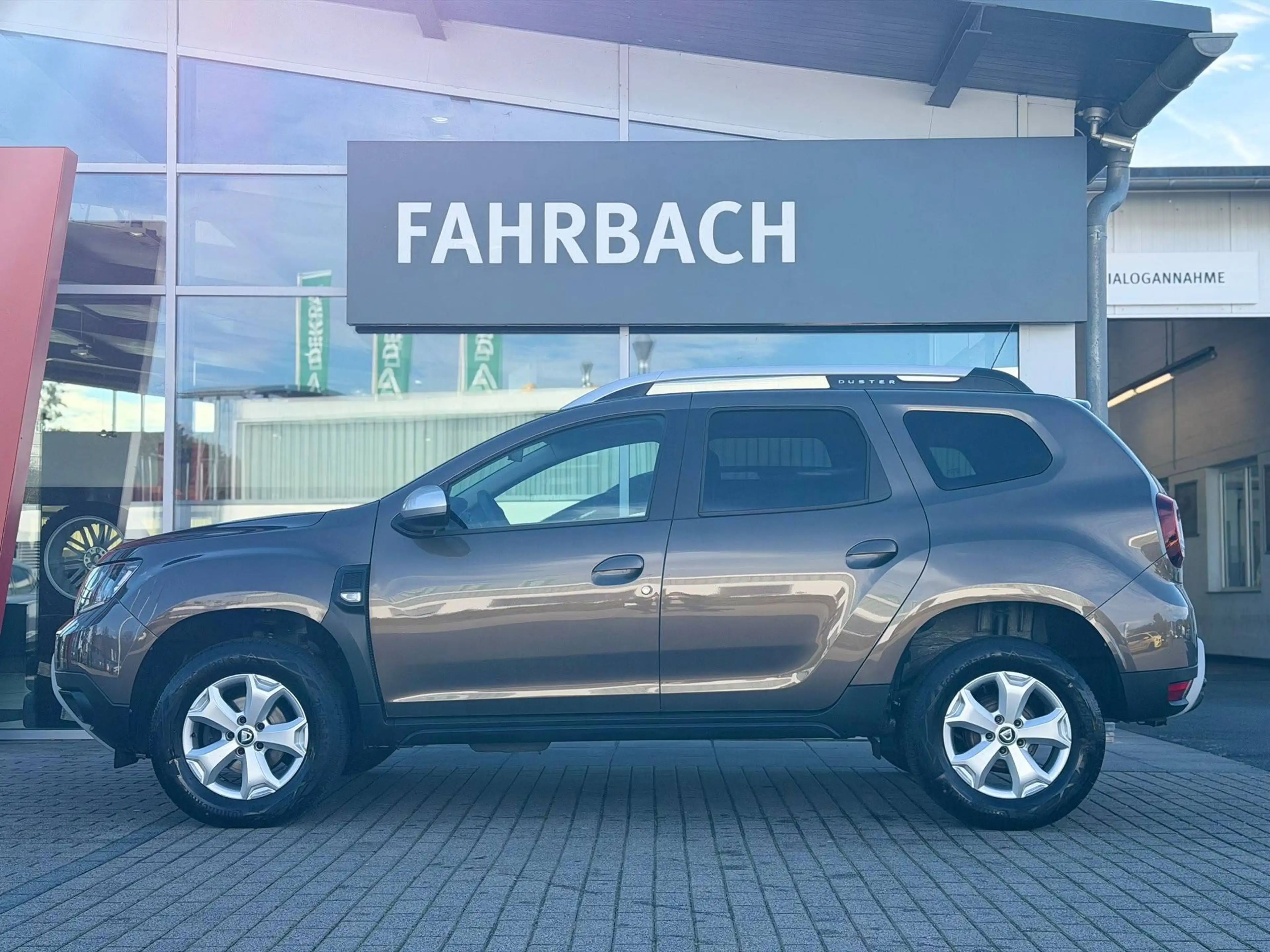 Dacia Duster Urban Blue dci 115 2WD — photo 10