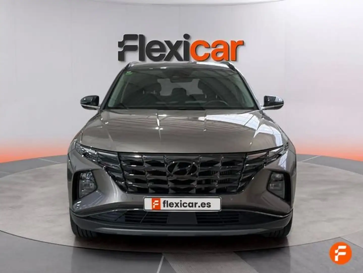 Hyundai TUCSON 1.6 TGDI 110kW (150CV) 48V Tecno DCT 2C Gris - 2