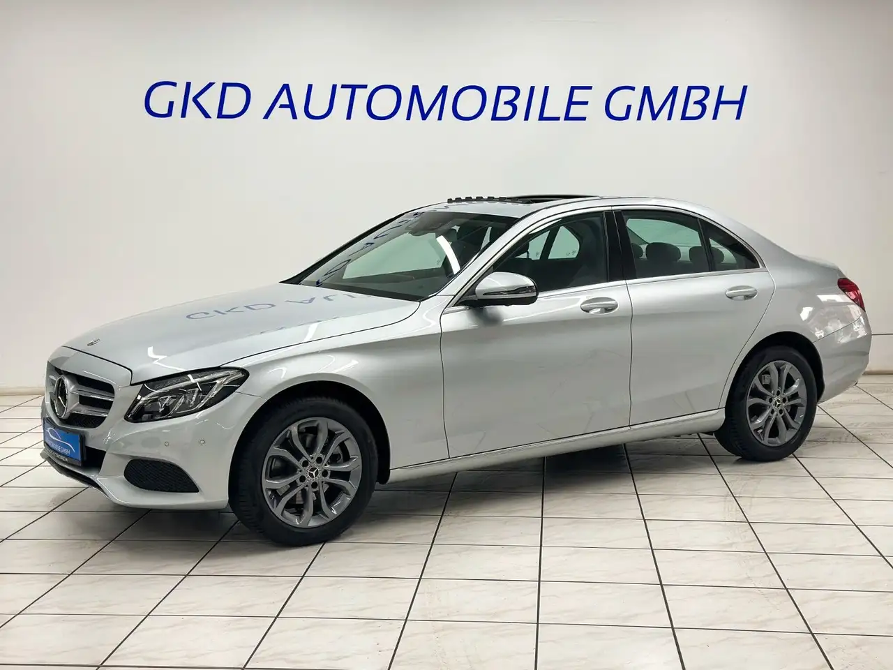 Mercedes-Benz C 200