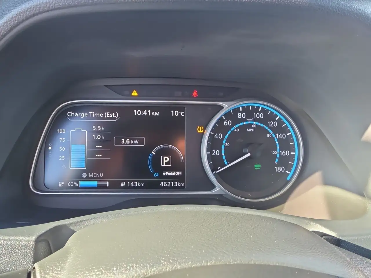Nissan Leaf снимка Nissan Leaf