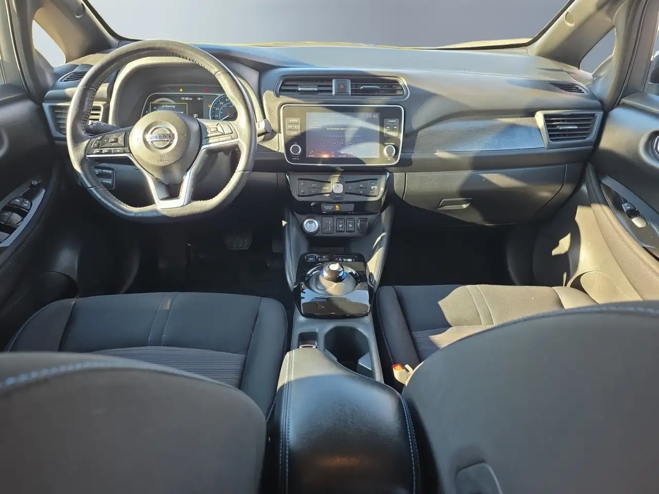 Nissan Leaf снимка Nissan Leaf