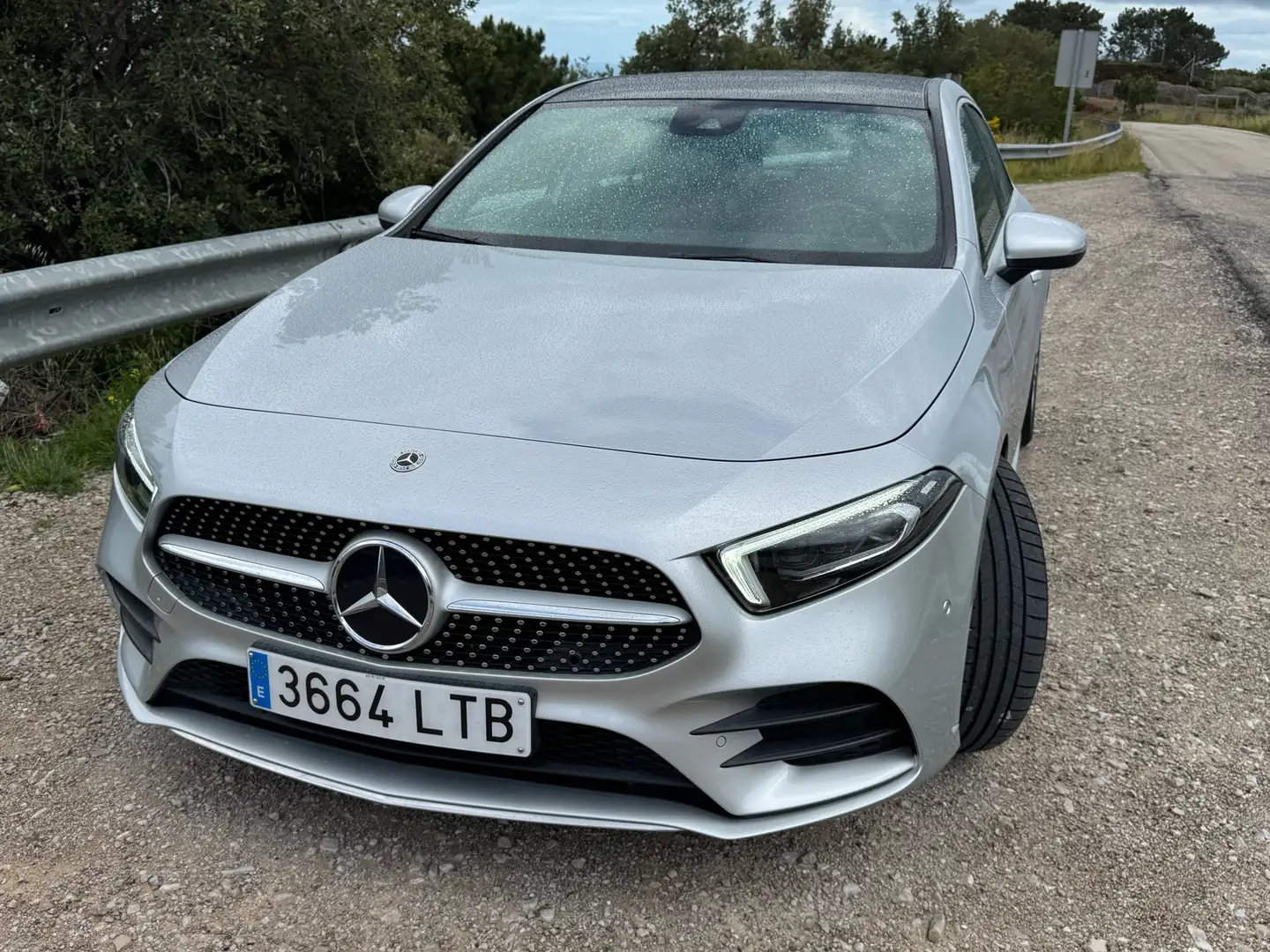 Mercedes-Benz A 200 7G-DCT AMG Line - 2
