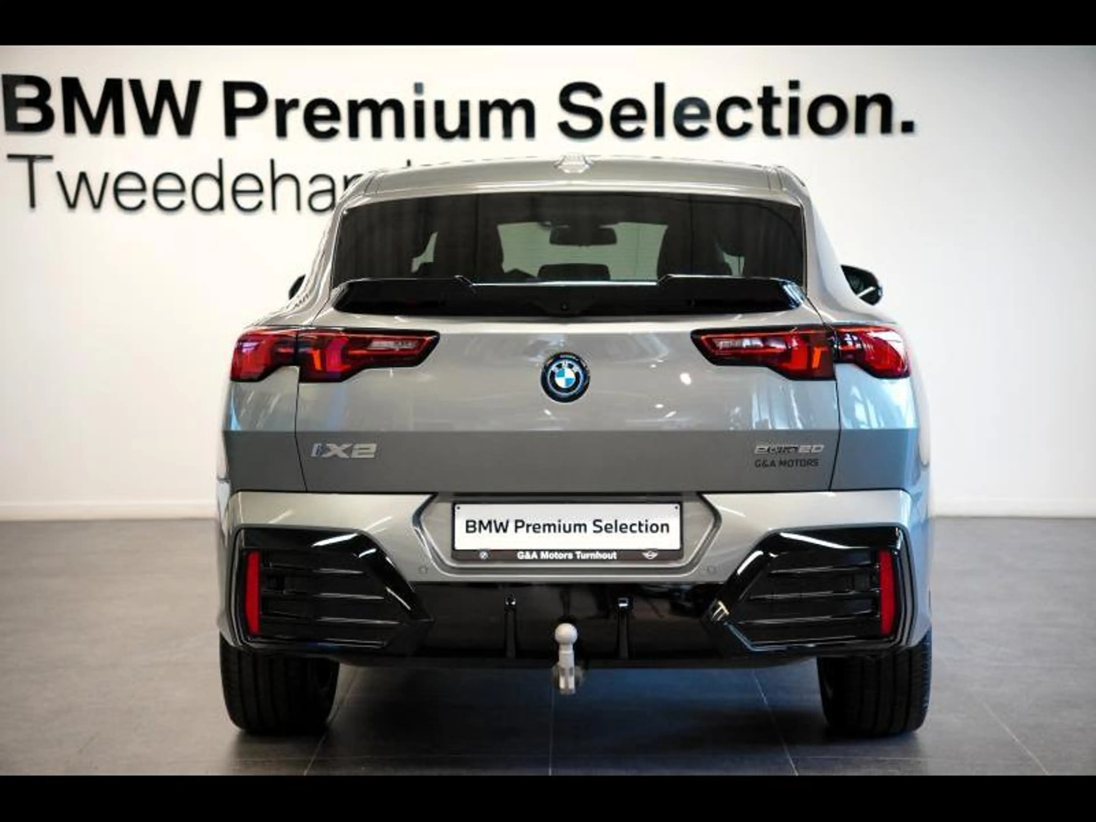 BMW iX2 M PACK PRO TREKHAAK CAMERA M REMMEN — photo 4