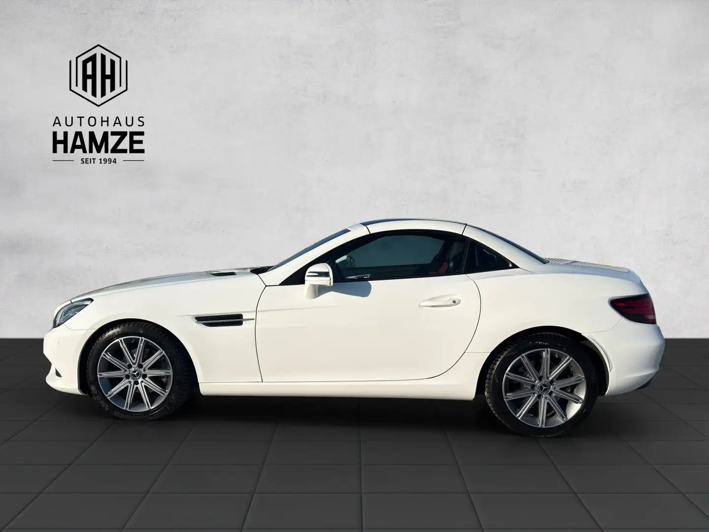 Mercedes-Benz SLC 180 Roadster|NAVI|LED|Panorama|Airscarf Blanco - 2