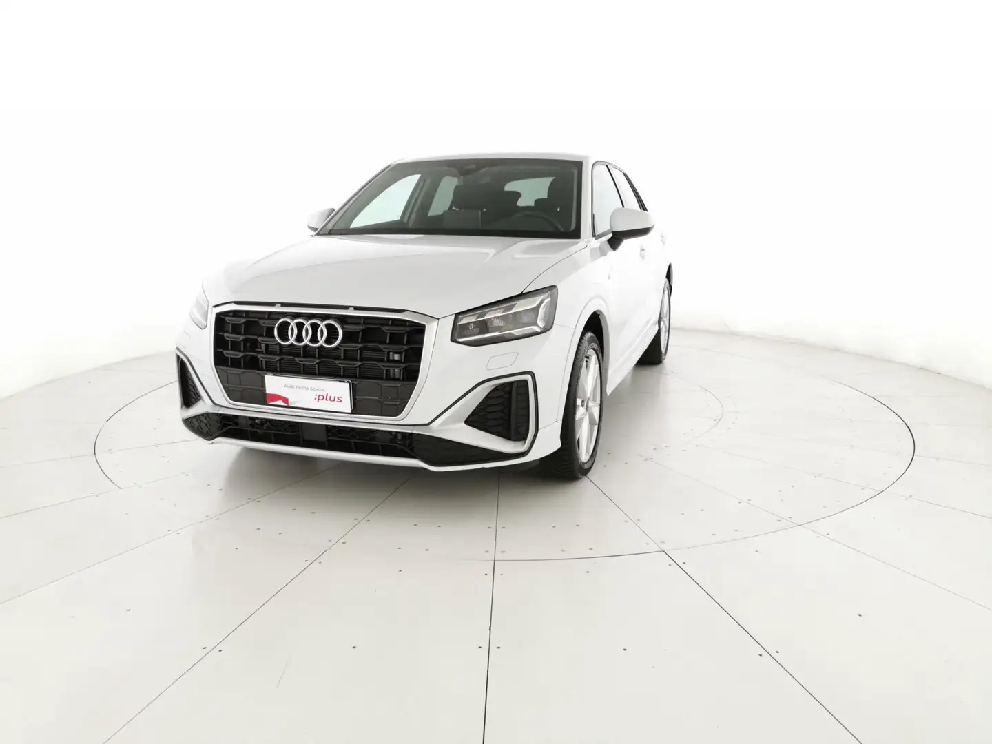 Audi Q2 35 1.5 tfsi S line edition s-tronic Blanc - 1