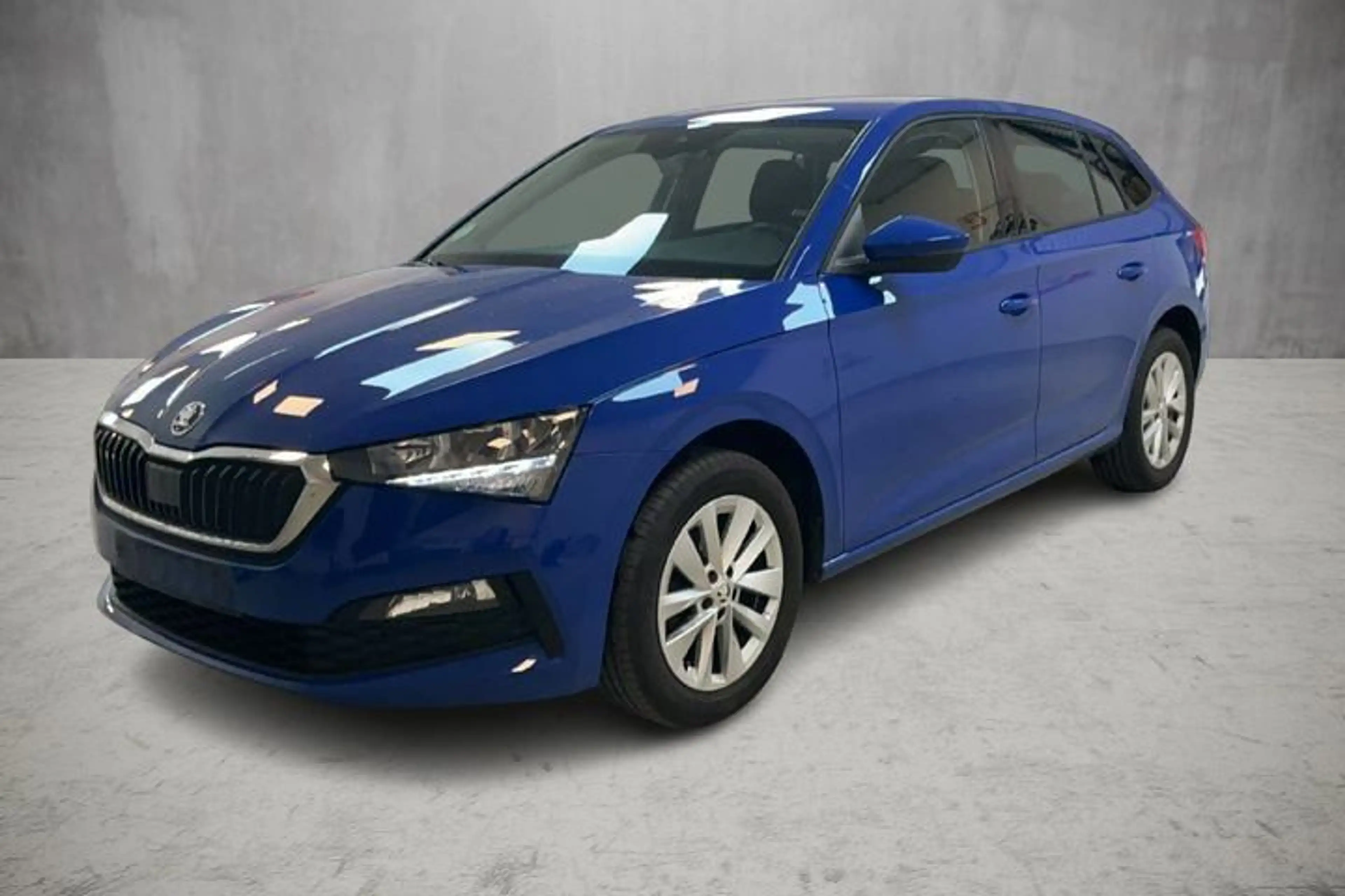 Skoda Scala Ambition 1.0 TSI Tour de France — photo 2