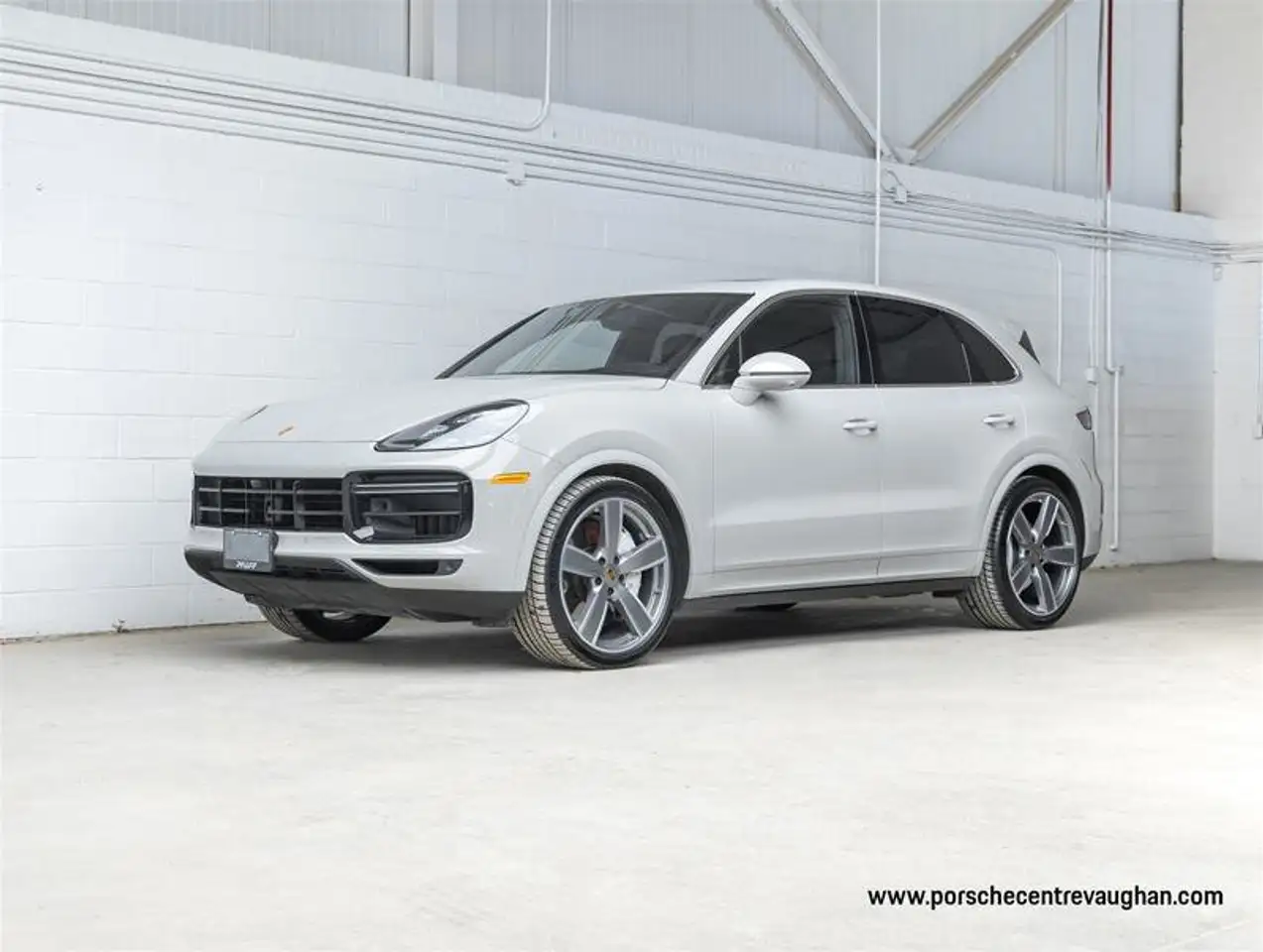 2023 Porsche Cayenne