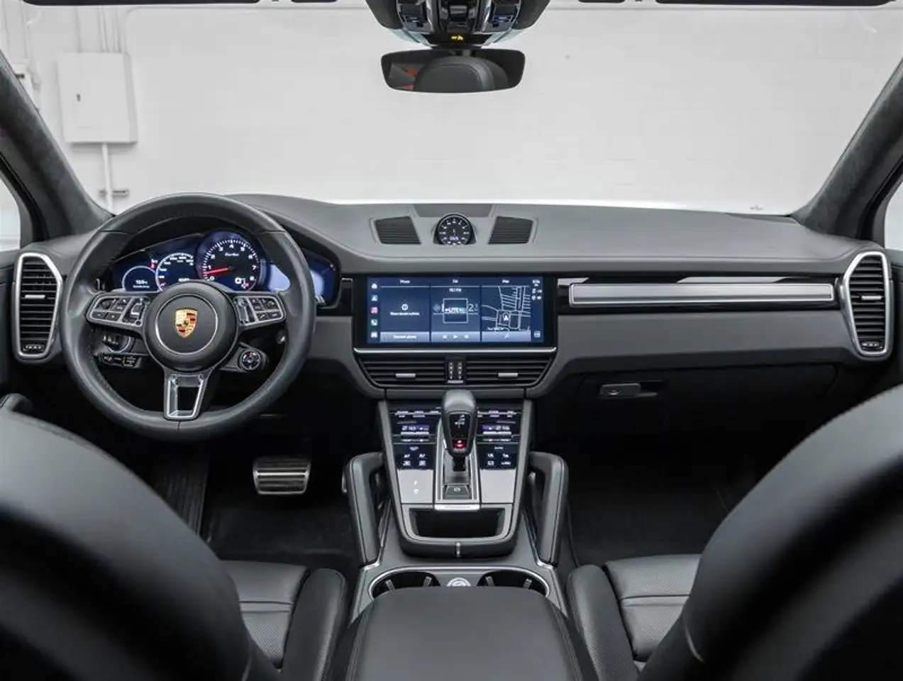 Porsche Cayenne снимка Porsche Cayenne