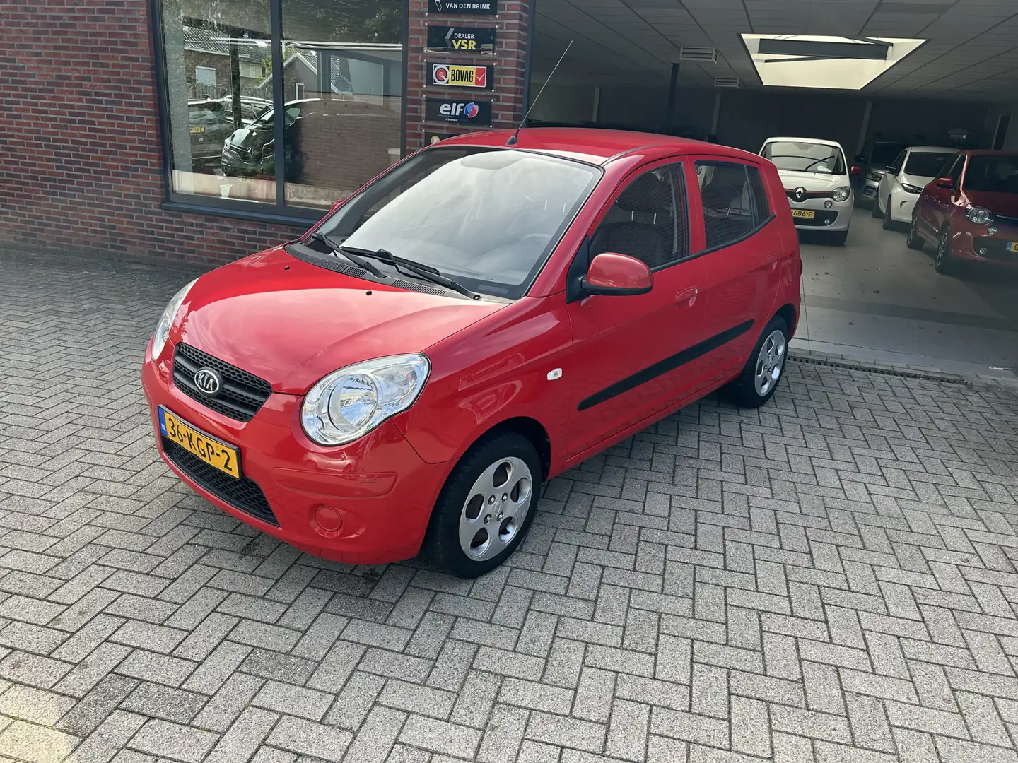 Kia Picanto 1.0 X-pect Rood - 1