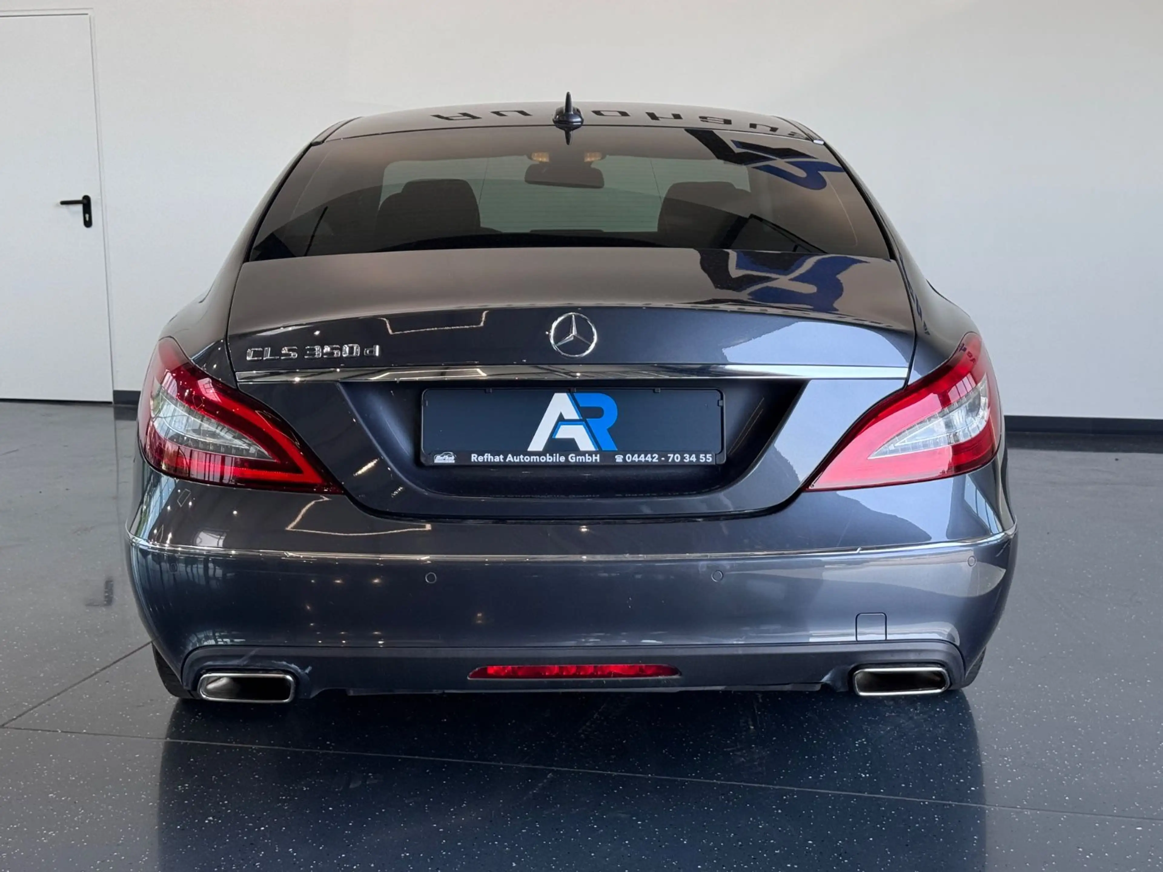 Mercedes-Benz CLS 350 d BlueTec*AMBIENTE*LED*SCHIEBEDACH*MOPF* — photo 9