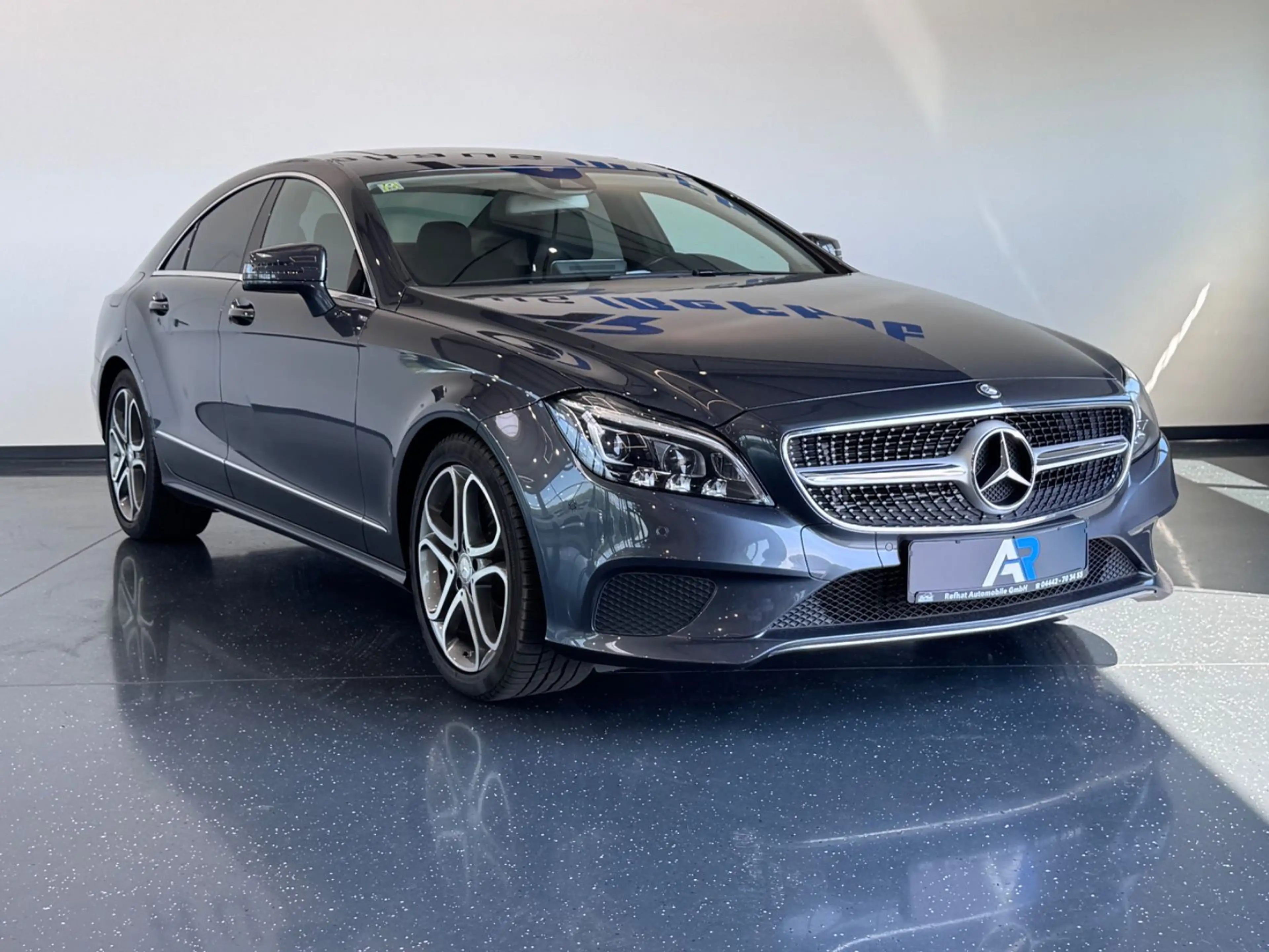 Mercedes-Benz CLS 350 d BlueTec*AMBIENTE*LED*SCHIEBEDACH*MOPF* — photo 6
