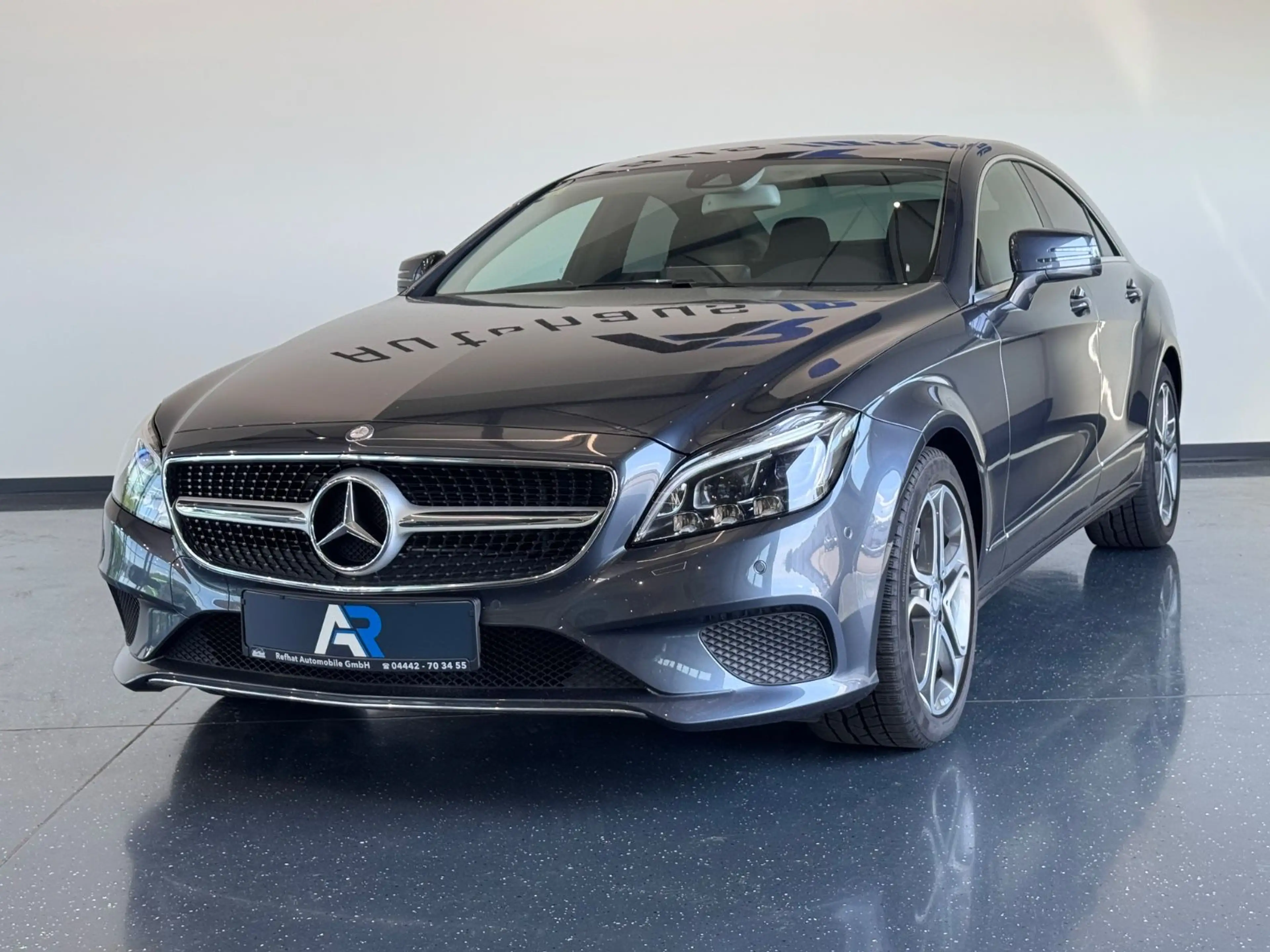 Mercedes-Benz CLS 350 d BlueTec*AMBIENTE*LED*SCHIEBEDACH*MOPF* — photo 2