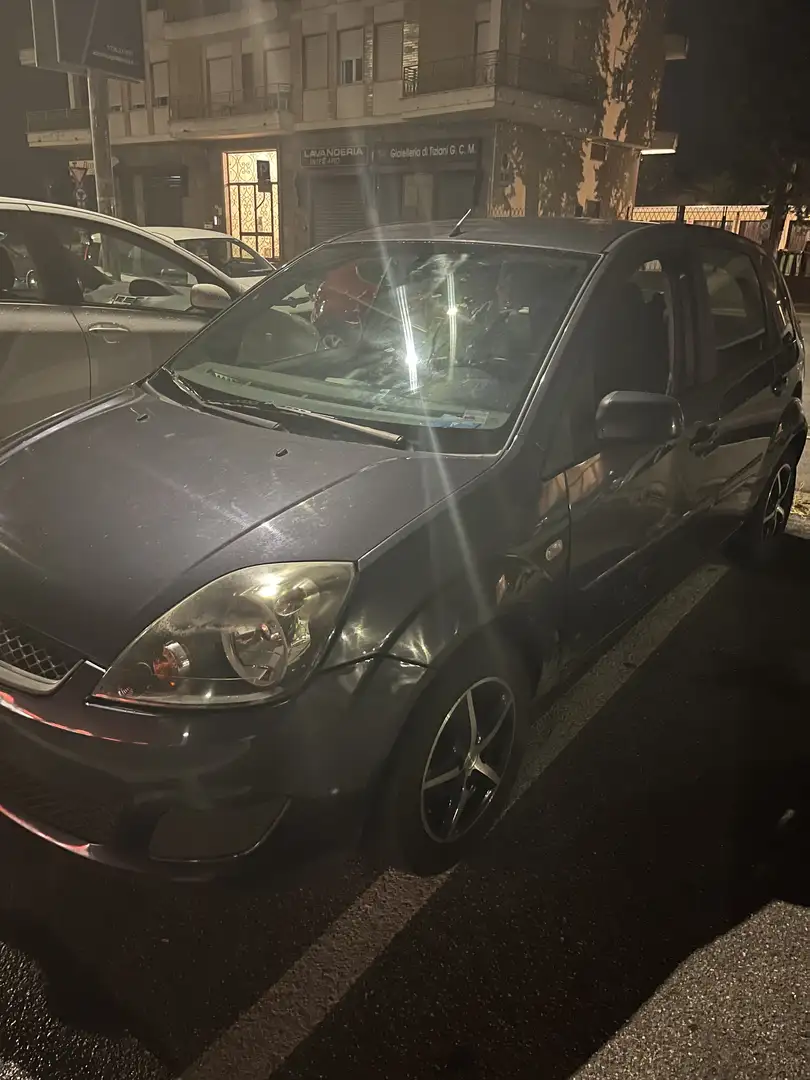 Ford Fiesta 5p 1.4 tdci Ghia - 2