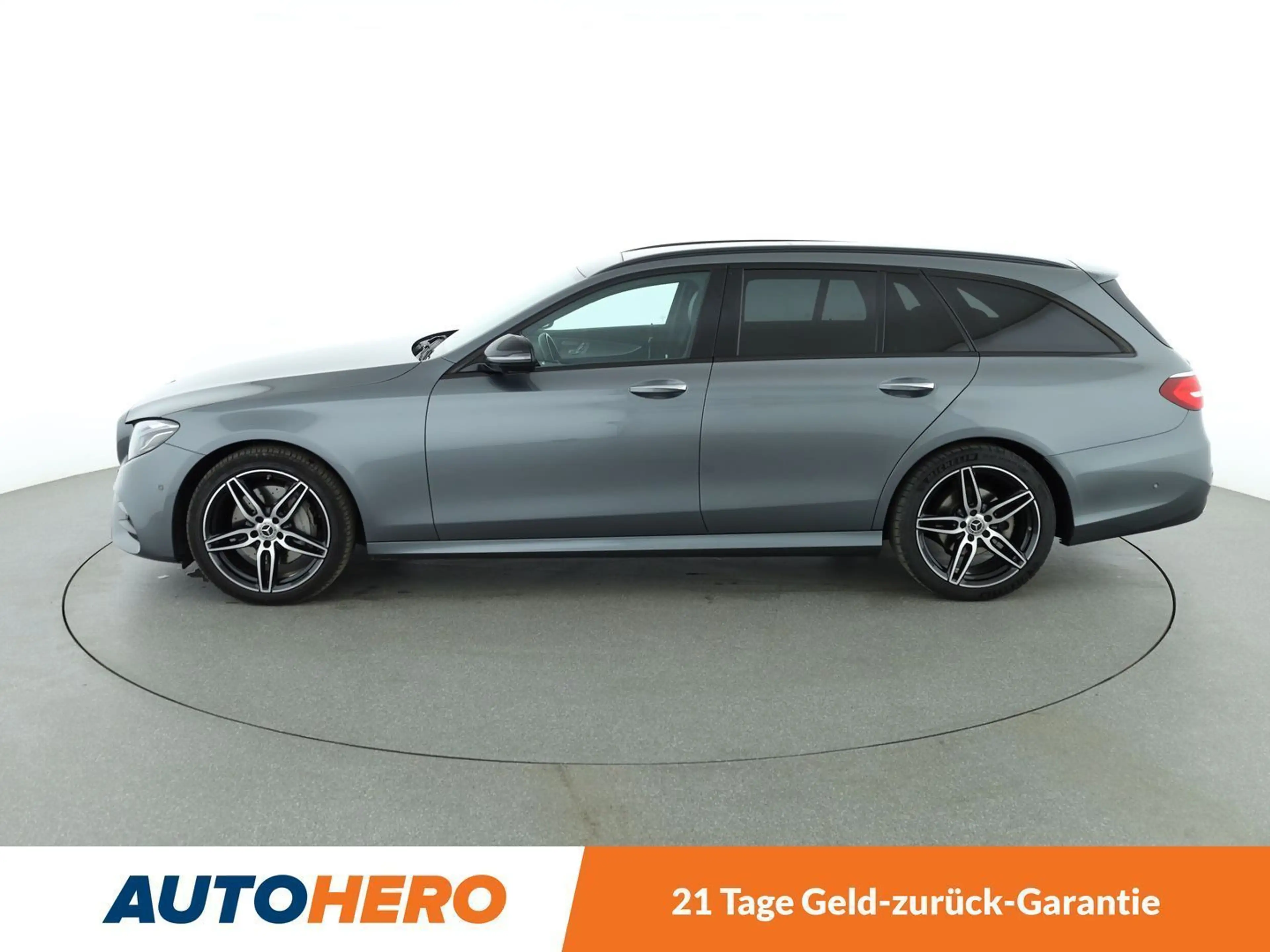 Mercedes-Benz E 250 E 250 T AMG Line Aut.*NAVI*HEAD-UP*LED*ACC*CAM*PDC — photo 3