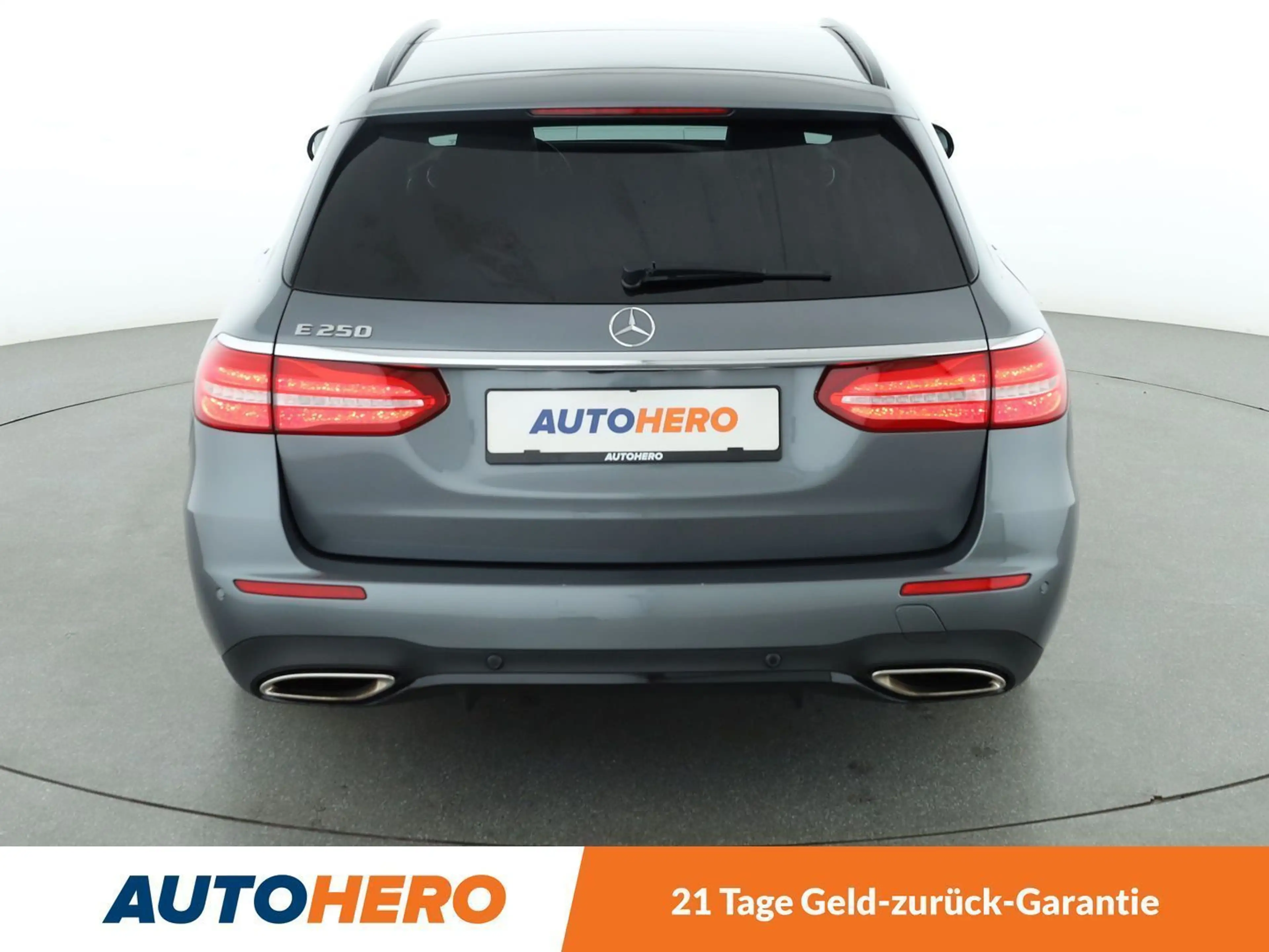 Mercedes-Benz E 250 E 250 T AMG Line Aut.*NAVI*HEAD-UP*LED*ACC*CAM*PDC — photo 5