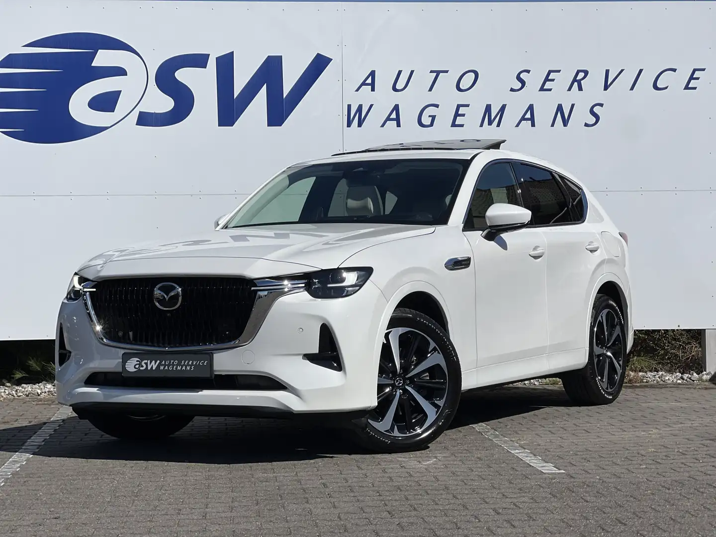 Mazda CX-60 2.5 e-SkyActiv PHEV Takumi | Trekhaak | Pano | BOM Weiß - 2