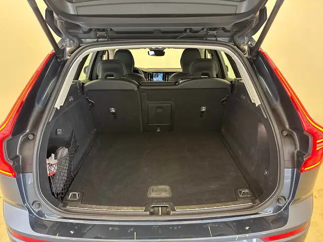 Volvo XC60 view 19