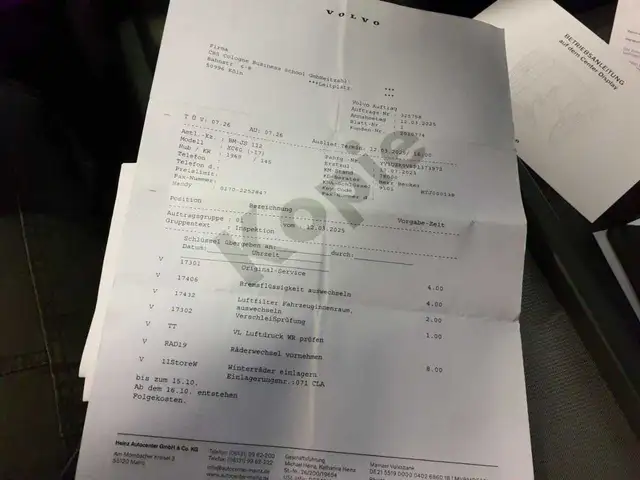 Volvo XC60 view 16