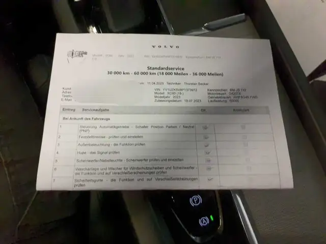 Volvo XC60 view 17