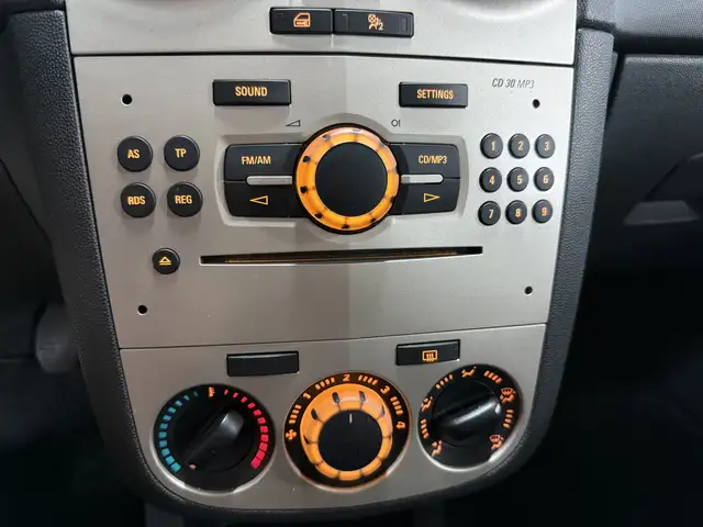 Opel Corsa view 12